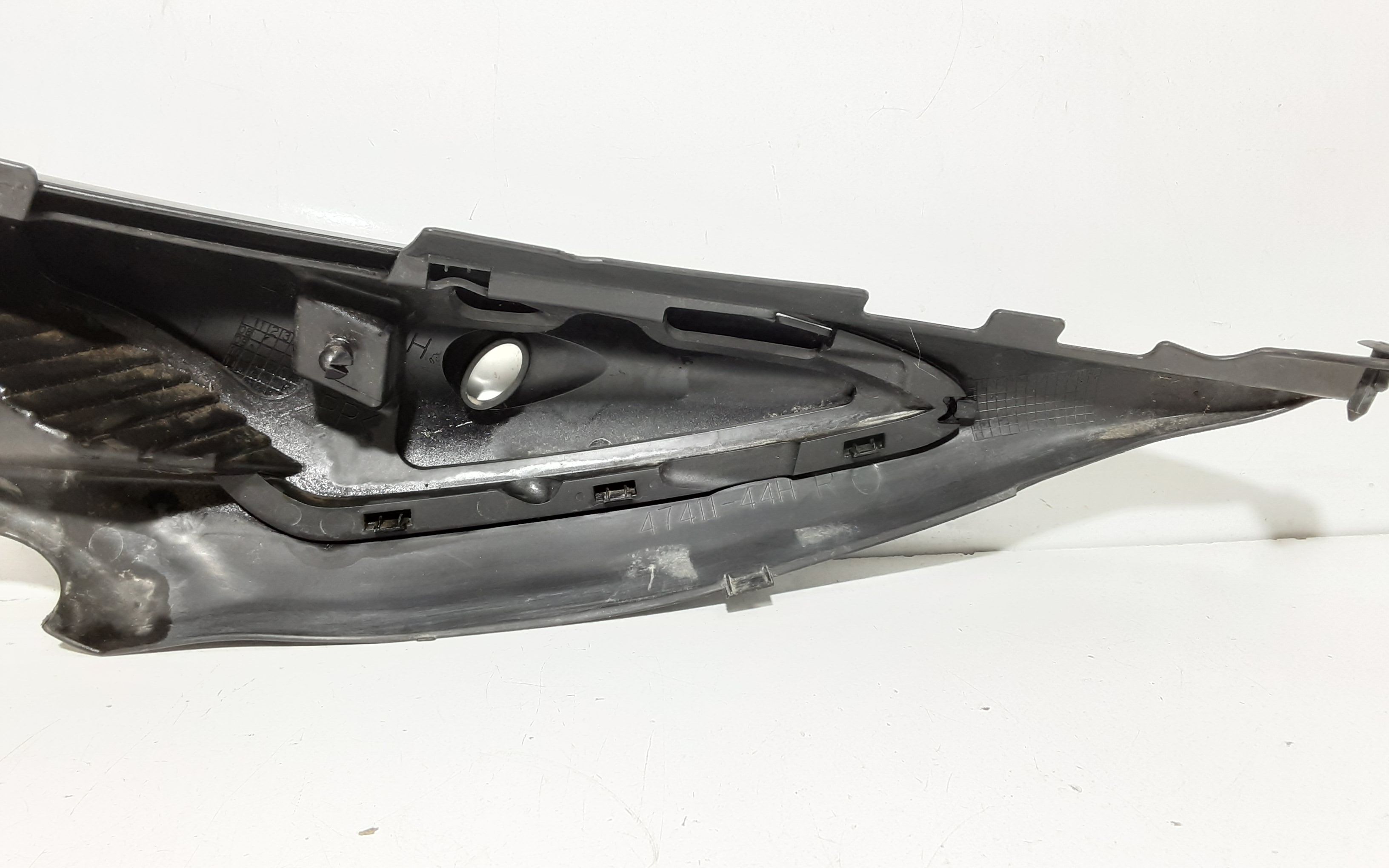 Carena posteriore DX SUZUKI Gladius 650cc SFV (09>15)