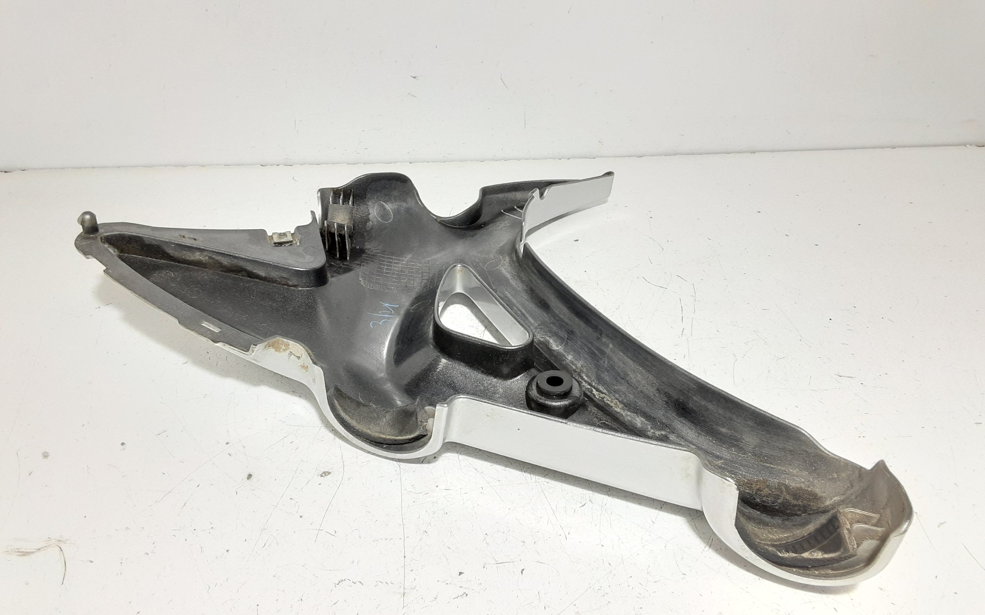 Fianchetto carena DX SUZUKI Gladius 650cc SFV (09>15)