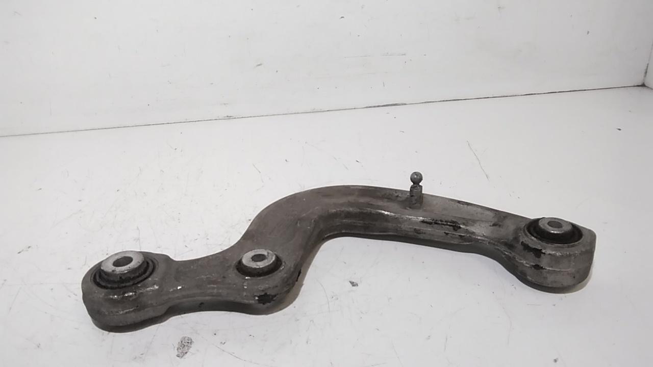 Braccio oscillante assale posteriore DX AUDI A4 Avant (8W5)