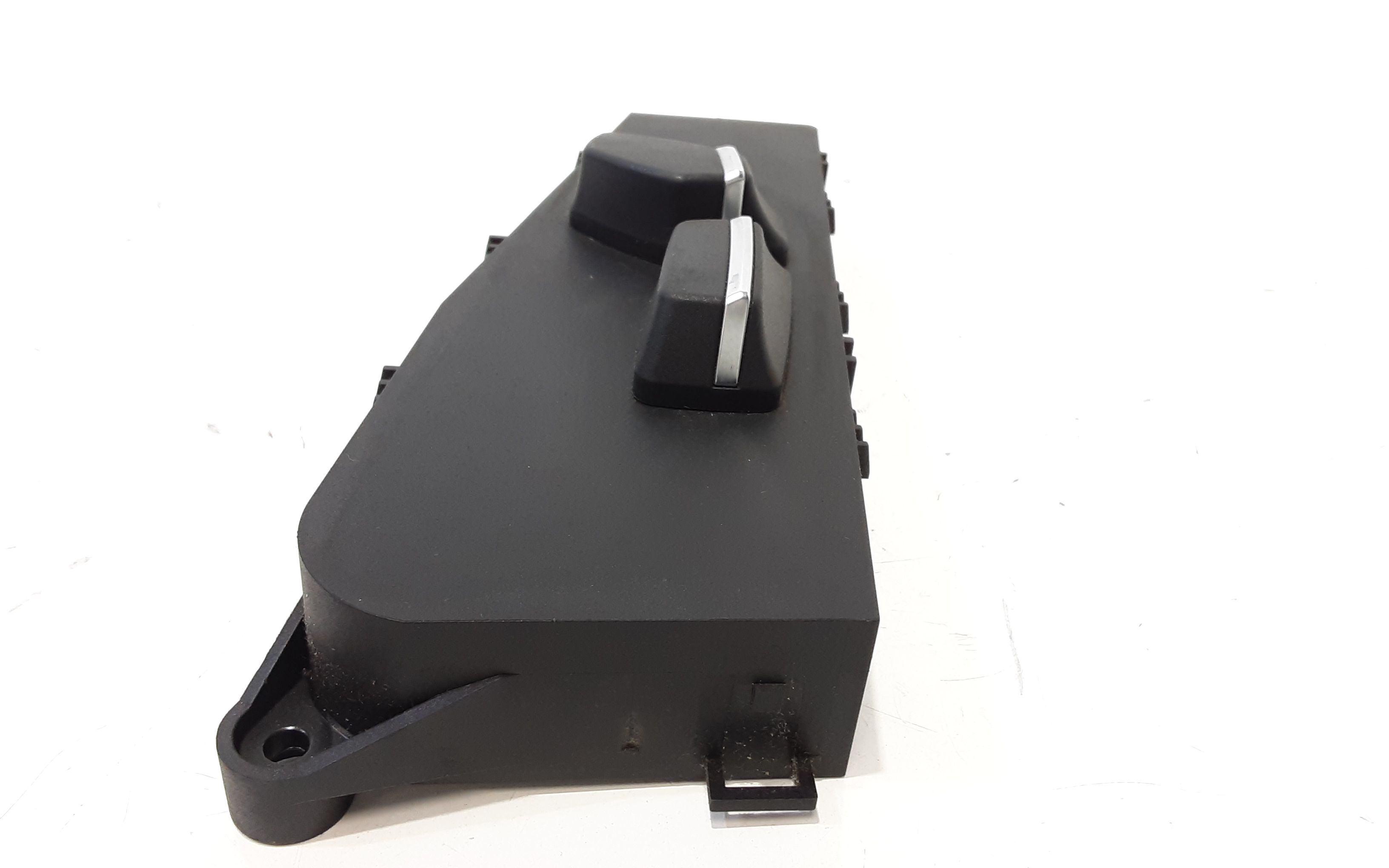 Interruttore pulsante regolatore sedile SX BMW Serie 5 Touring F10