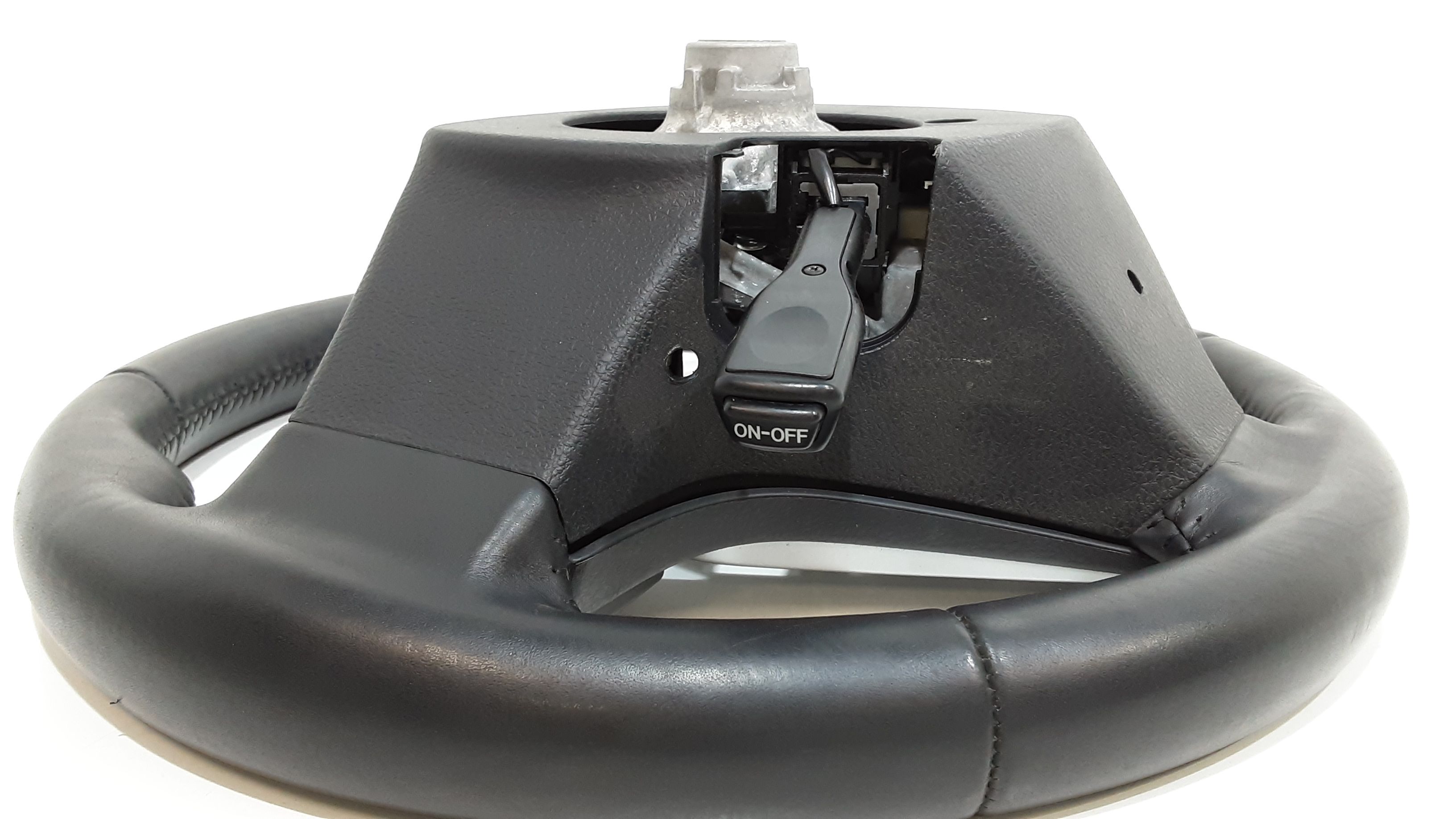 Volante TOYOTA Auris Serie (E180) (12>18)