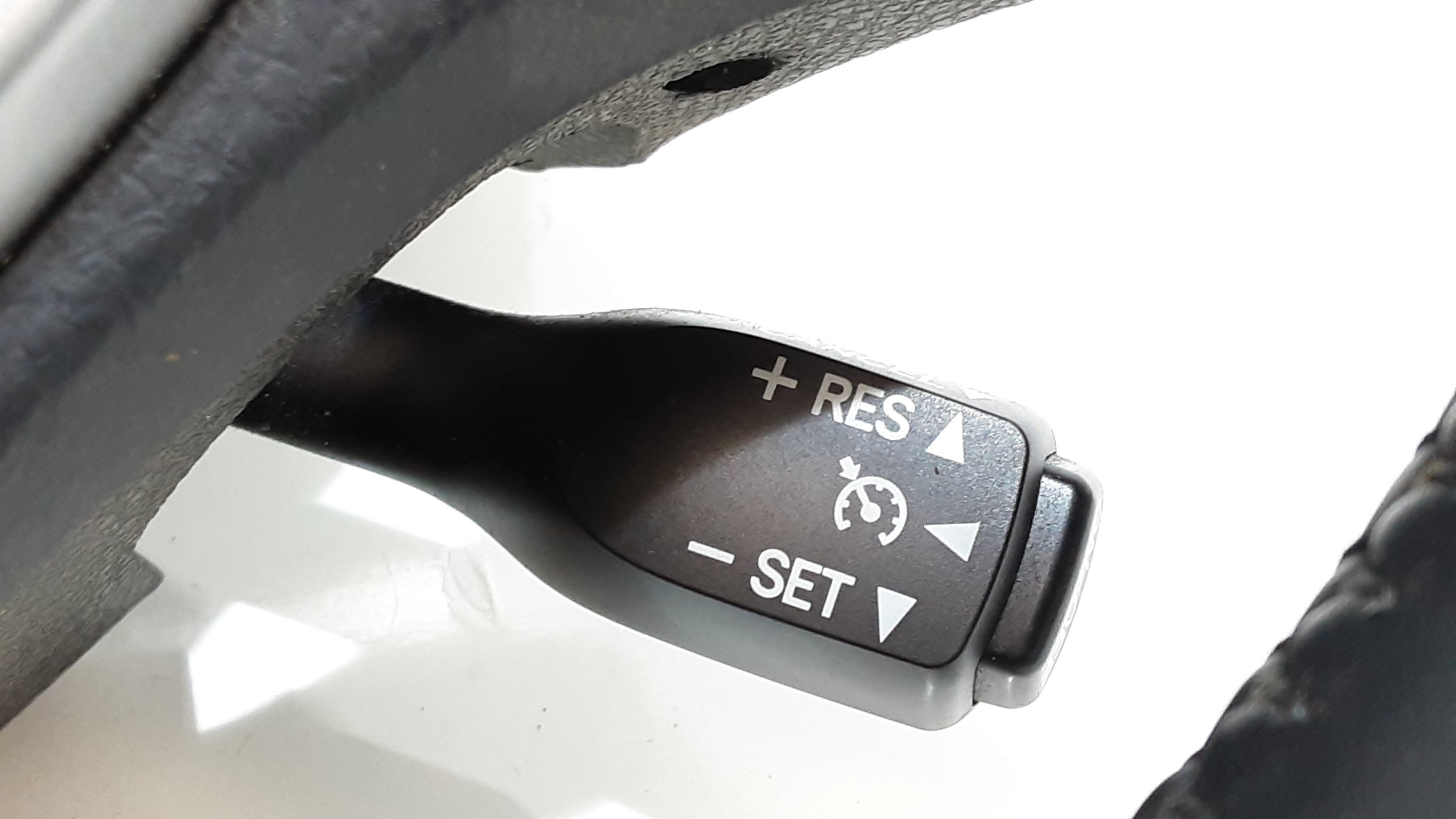 Volante TOYOTA Auris Serie (E180) (12>18)