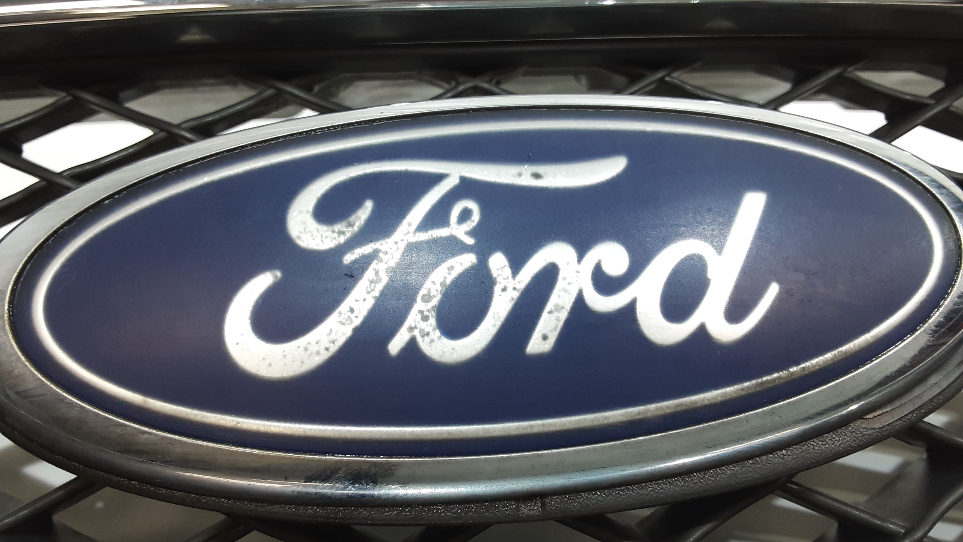 Mascherina anteriore FORD Focus Berlina 3 Serie