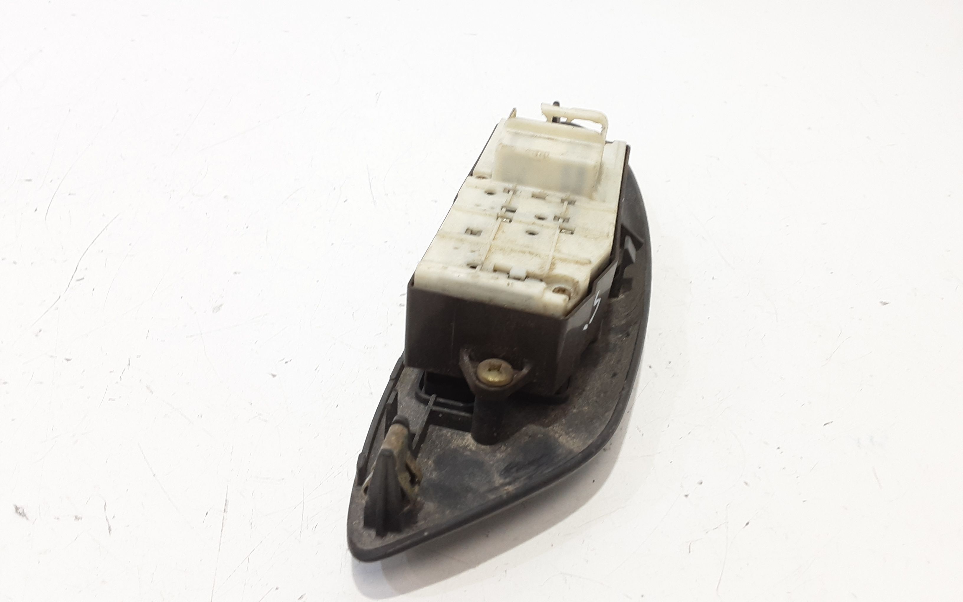 Pulsantiera anteriore sinistra Guida TOYOTA Yaris Serie (99>03)