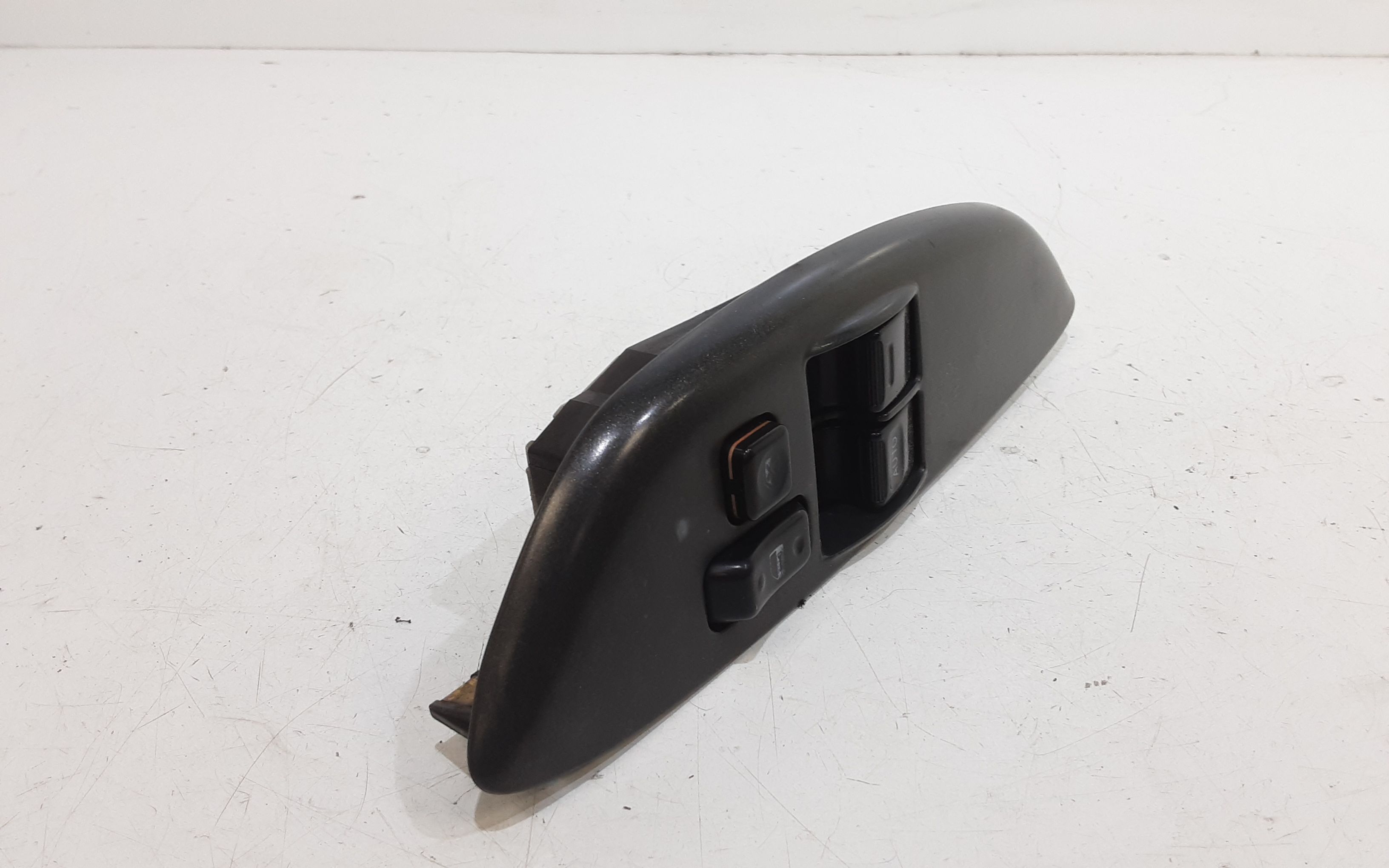 Pulsantiera anteriore sinistra Guida TOYOTA Yaris Serie (03>05)