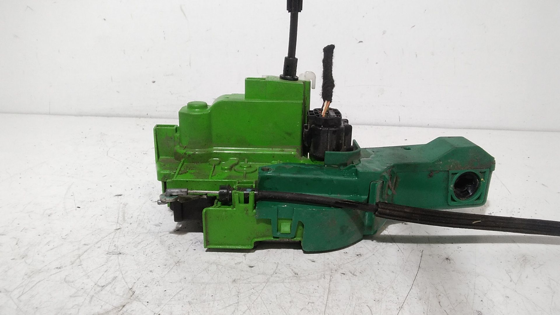 Serratura Anteriore Sinistra ALFA ROMEO Mito Serie (955_) (08>)