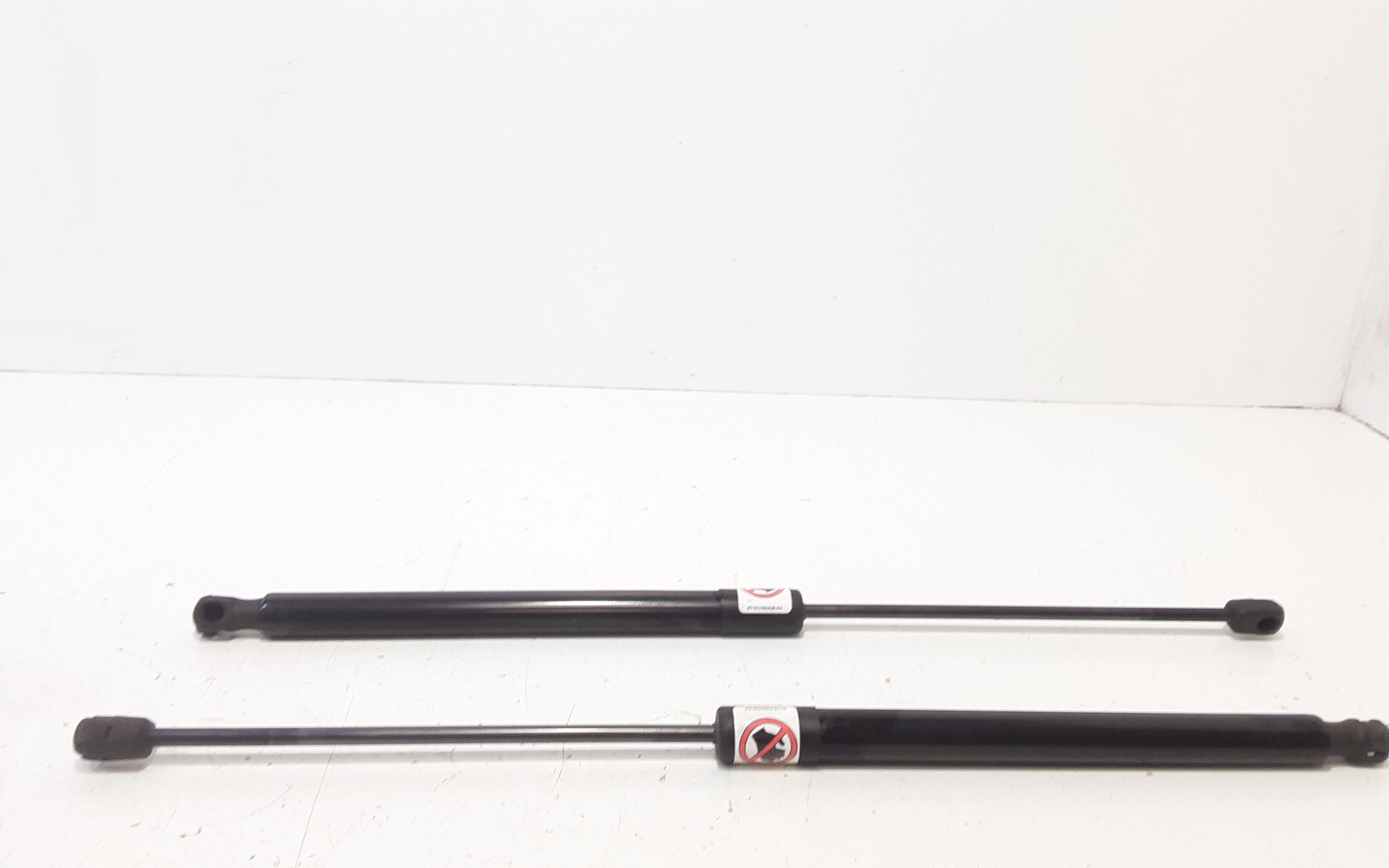 Pistoncini cofano Post. FORD B - Max Berlina