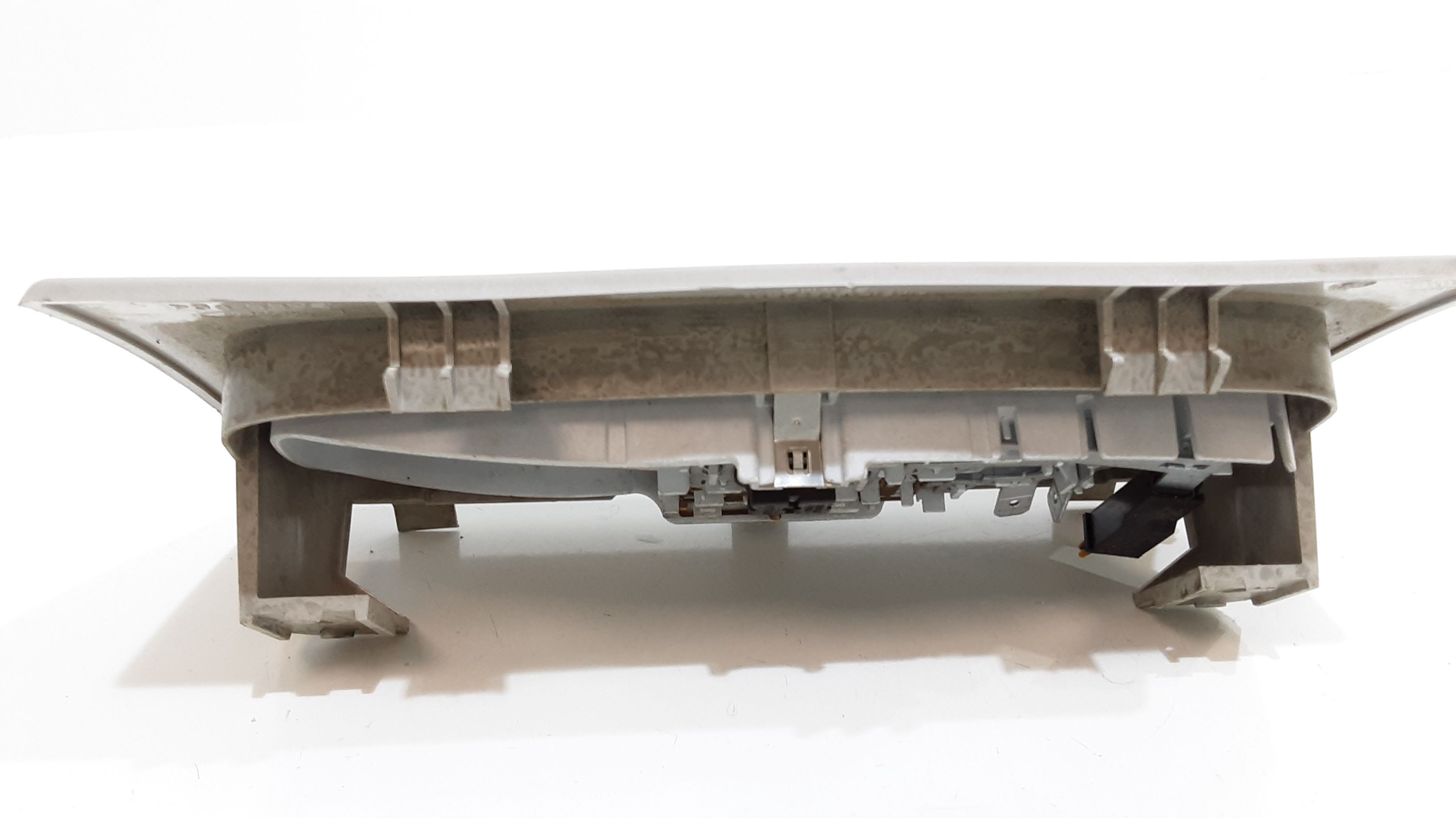 Luce di cortesia anteriore FORD Focus Berlina 4 Serie