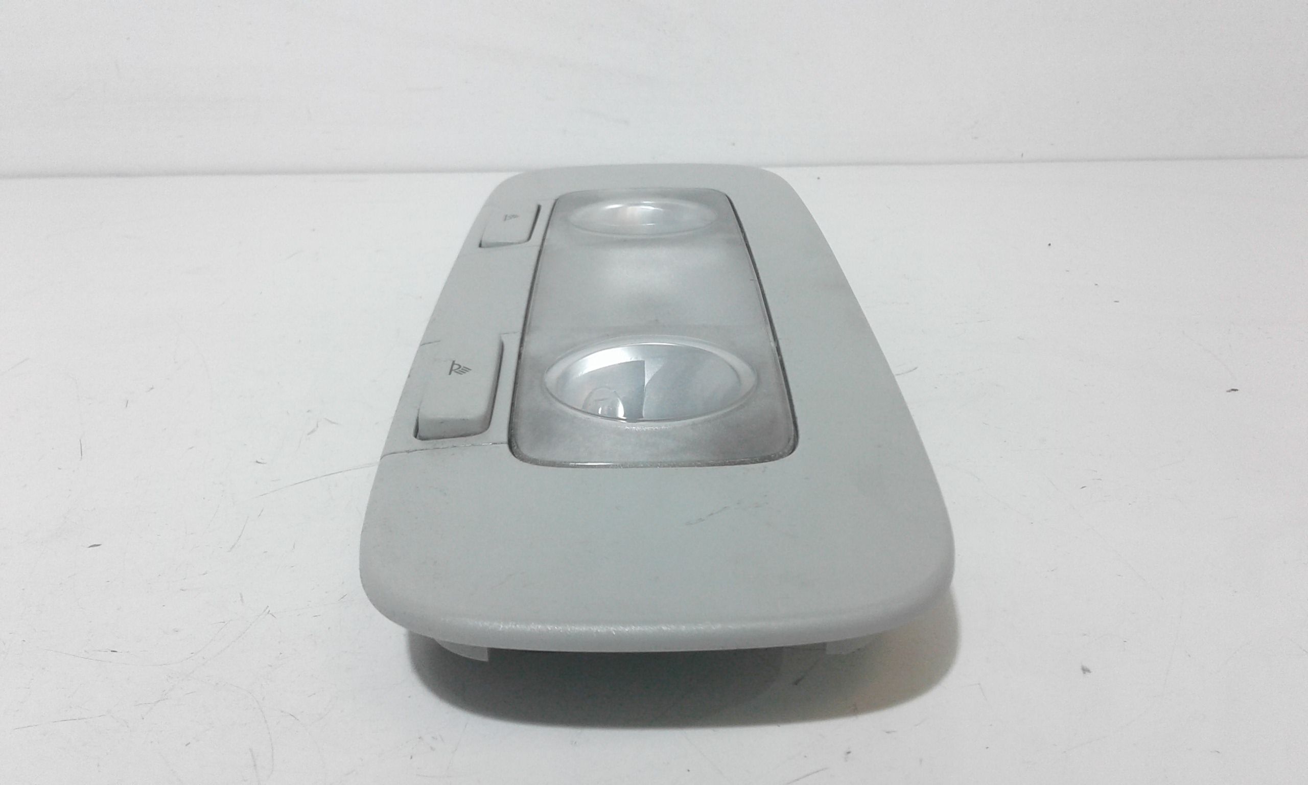 Luce di cortesia anteriore VOLKSWAGEN Passat Berlina 4 Serie