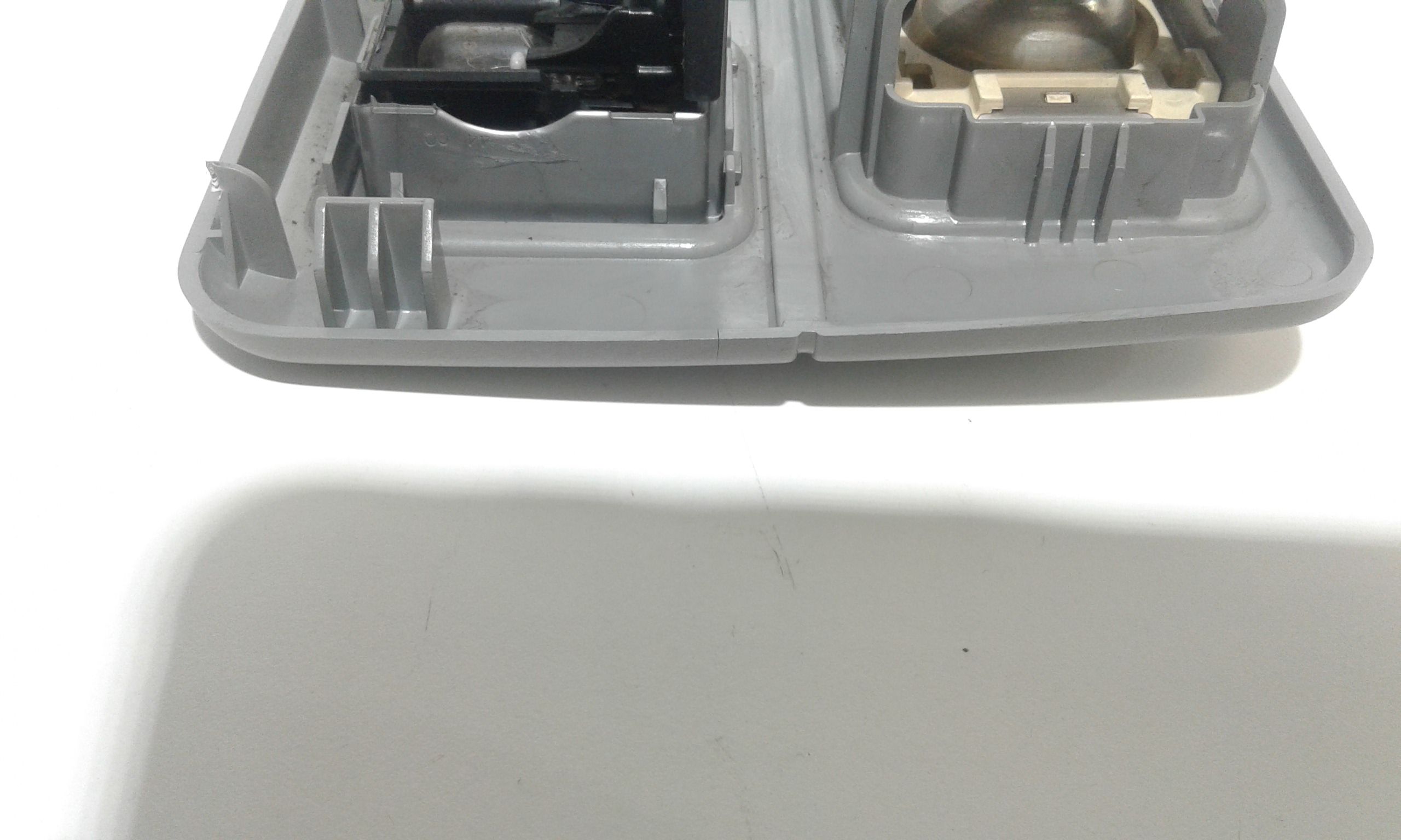 Luce di cortesia anteriore PEUGEOT 406 Break 2 Serie