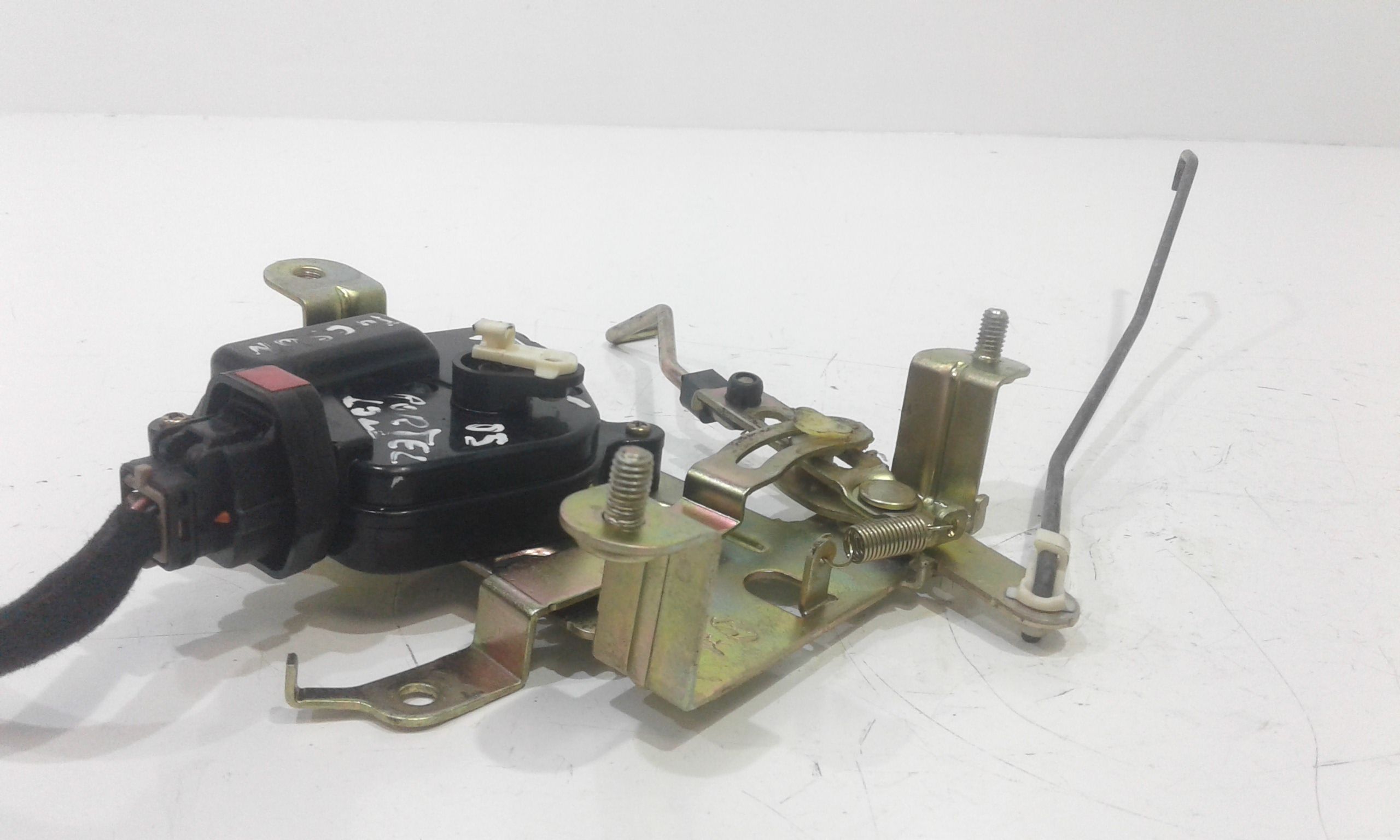 Serratura Cofano Posteriore HYUNDAI Tucson  Serie (04>09)