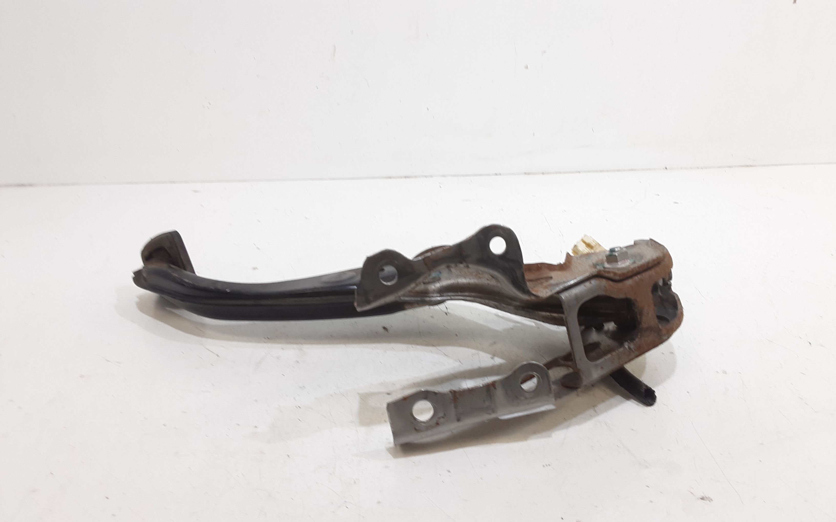 Pedale Freno TOYOTA Yaris Serie (11>13)