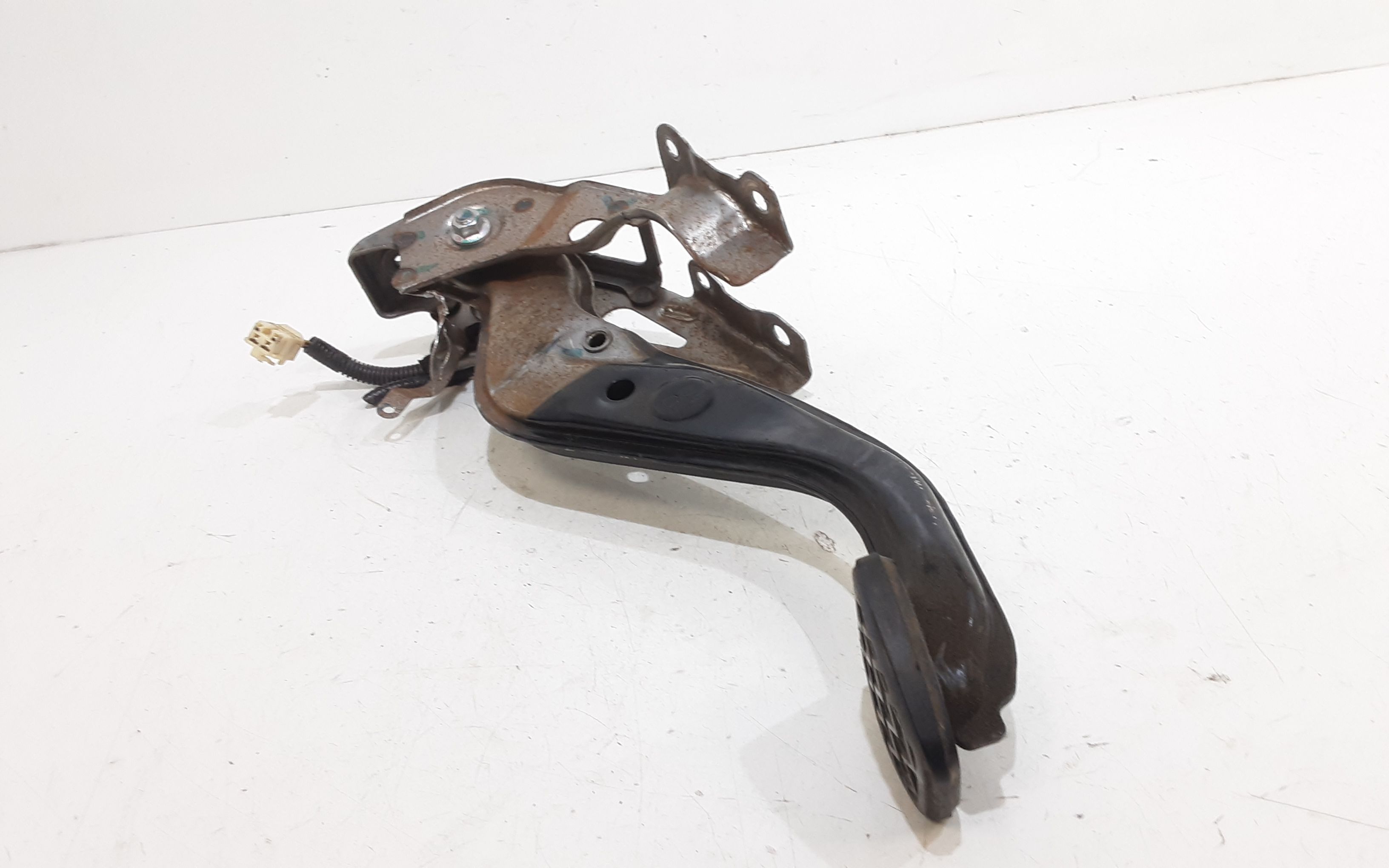 Pedale Freno TOYOTA Yaris Serie (11>13)