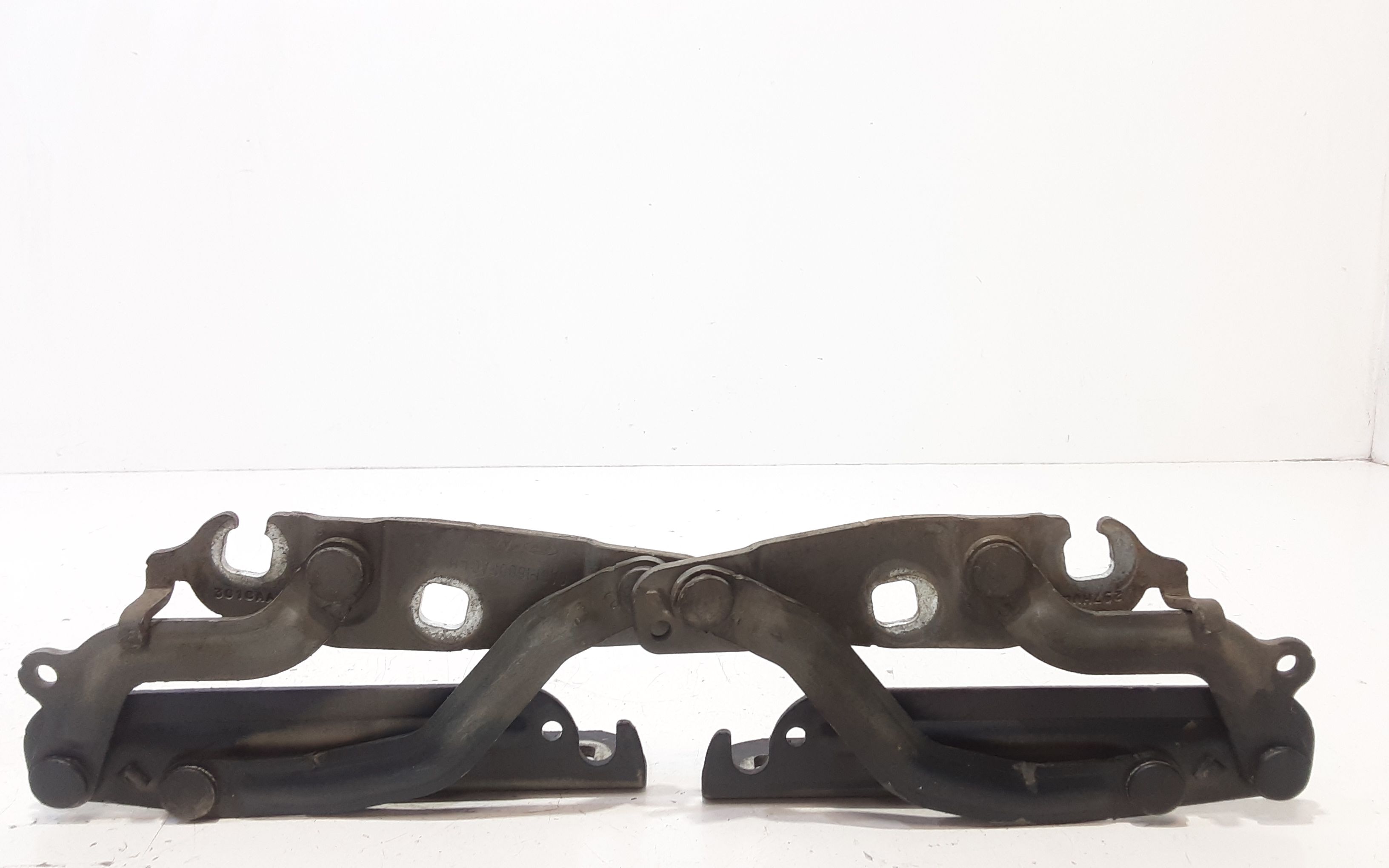 Cerniere cofano anteriore dx e sx FORD Fiesta 6 Serie