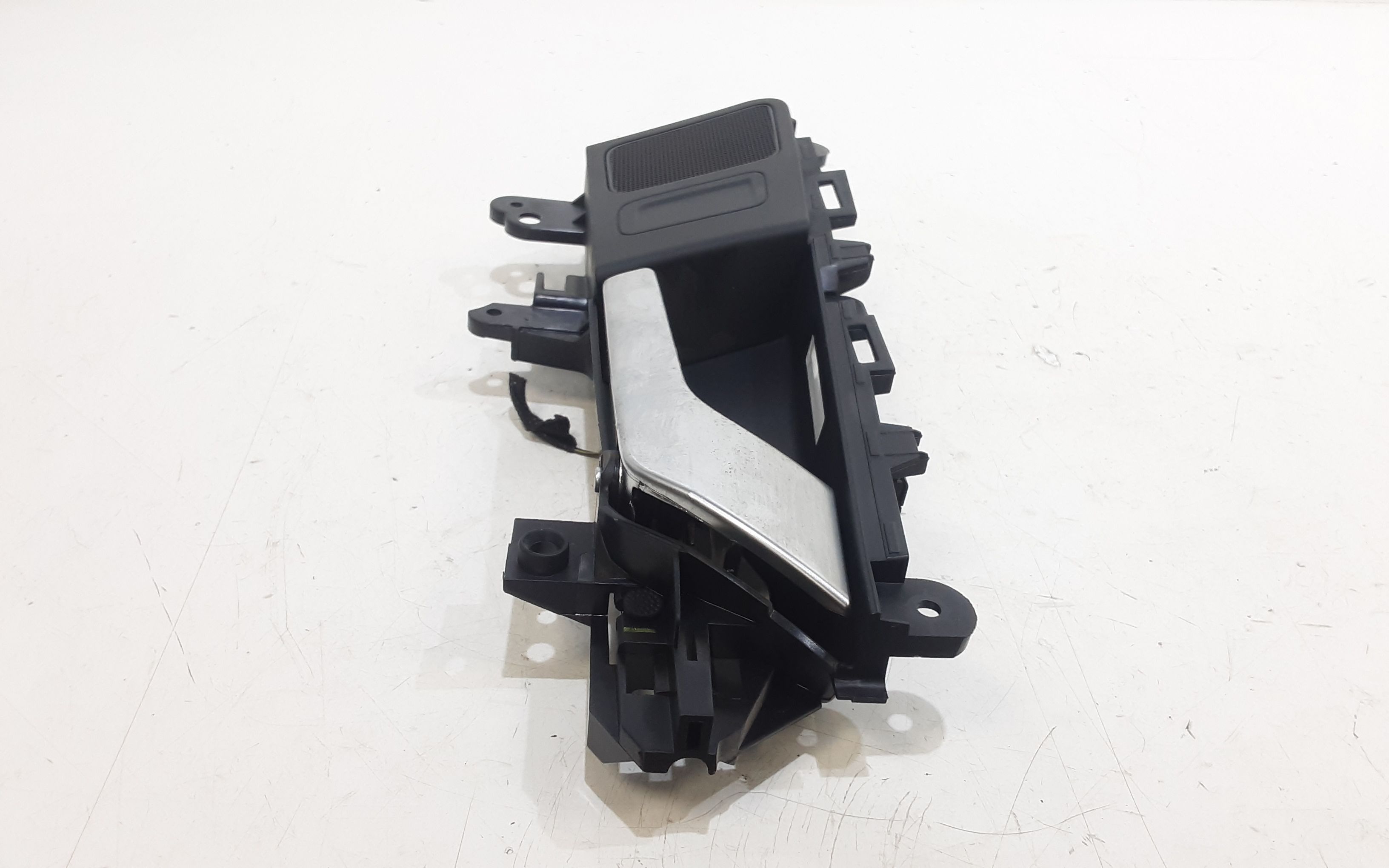 Maniglia interna Posteriore Destra AUDI Q5 Serie (FYB) (17>)