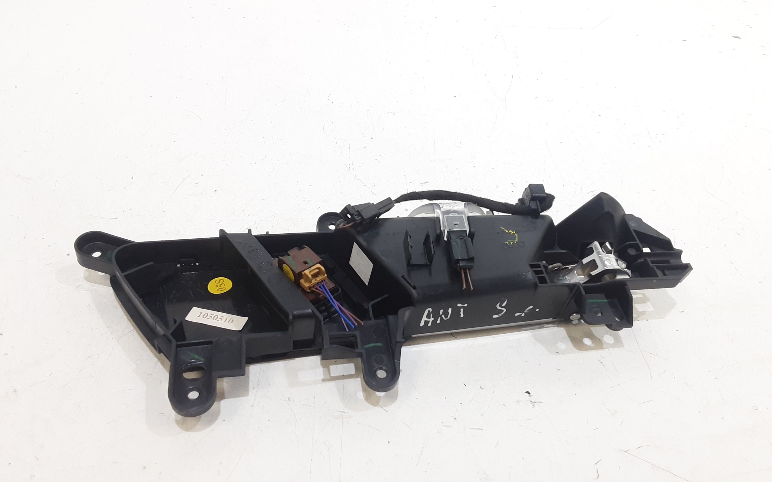 Maniglia interna anteriore Sinistra AUDI Q5 Serie (FYB) (17>)