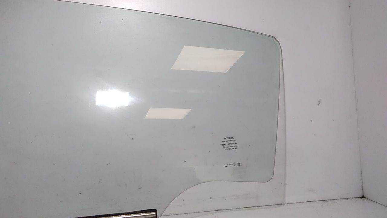 Vetro scendente posteriore Sinistro TOYOTA Yaris Serie (17>)