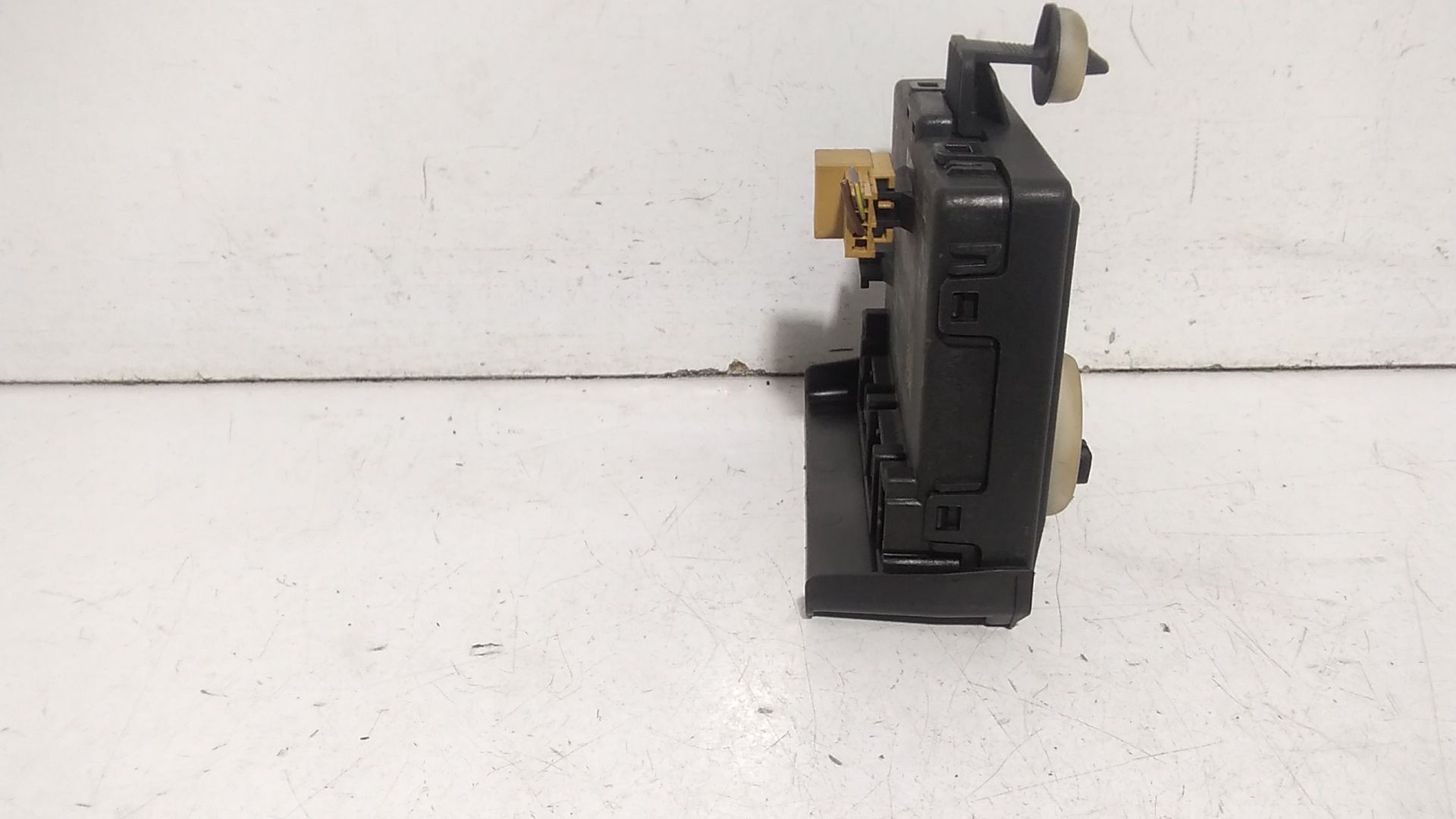 Centralina porta posteriore dx AUDI Q5 Serie (FYB) (17>)