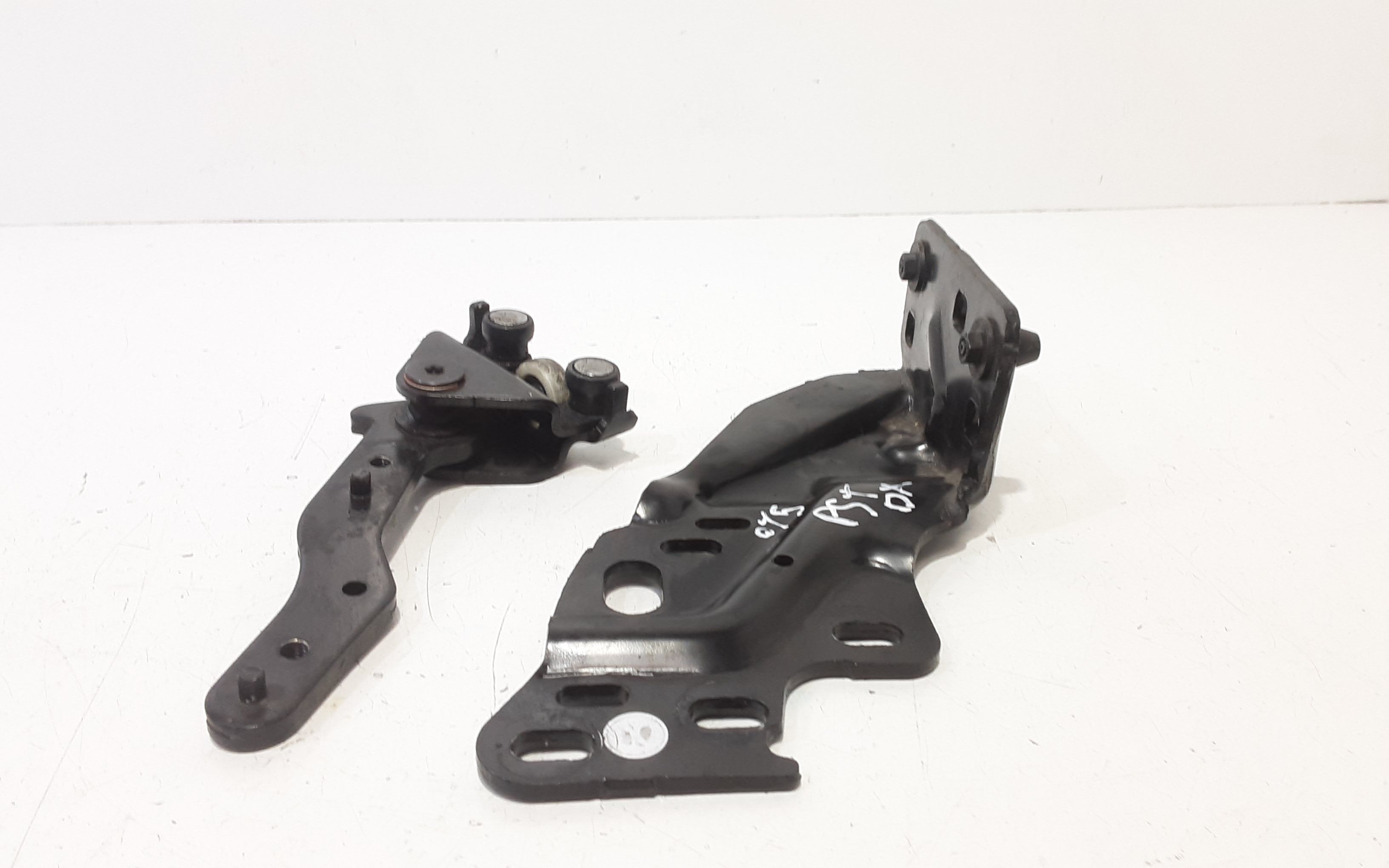 Cerniera portello posteriore DX passeggero FORD B - Max Berlina