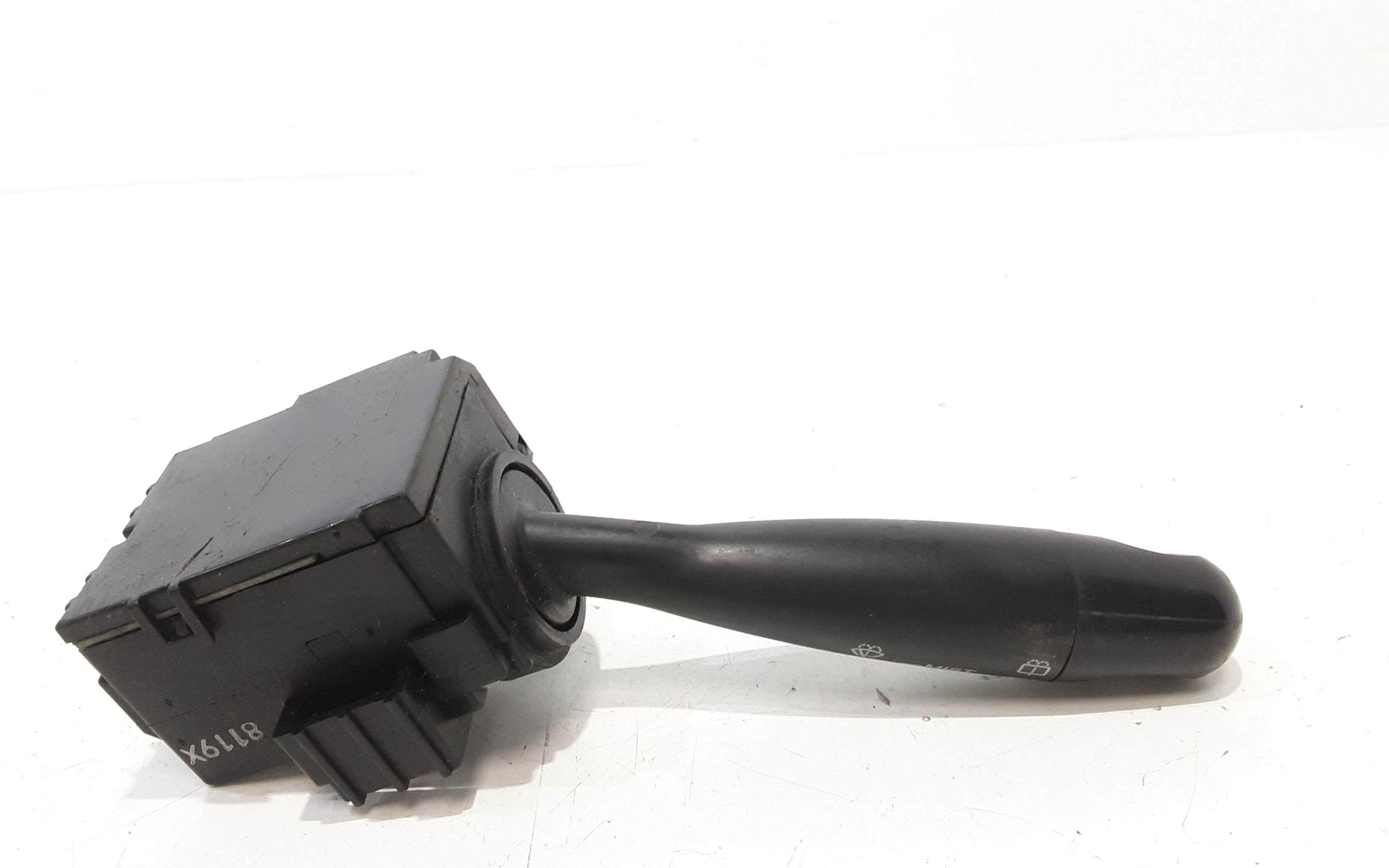 Devioluci destro SUZUKI Swift 4 Serie (04>10)