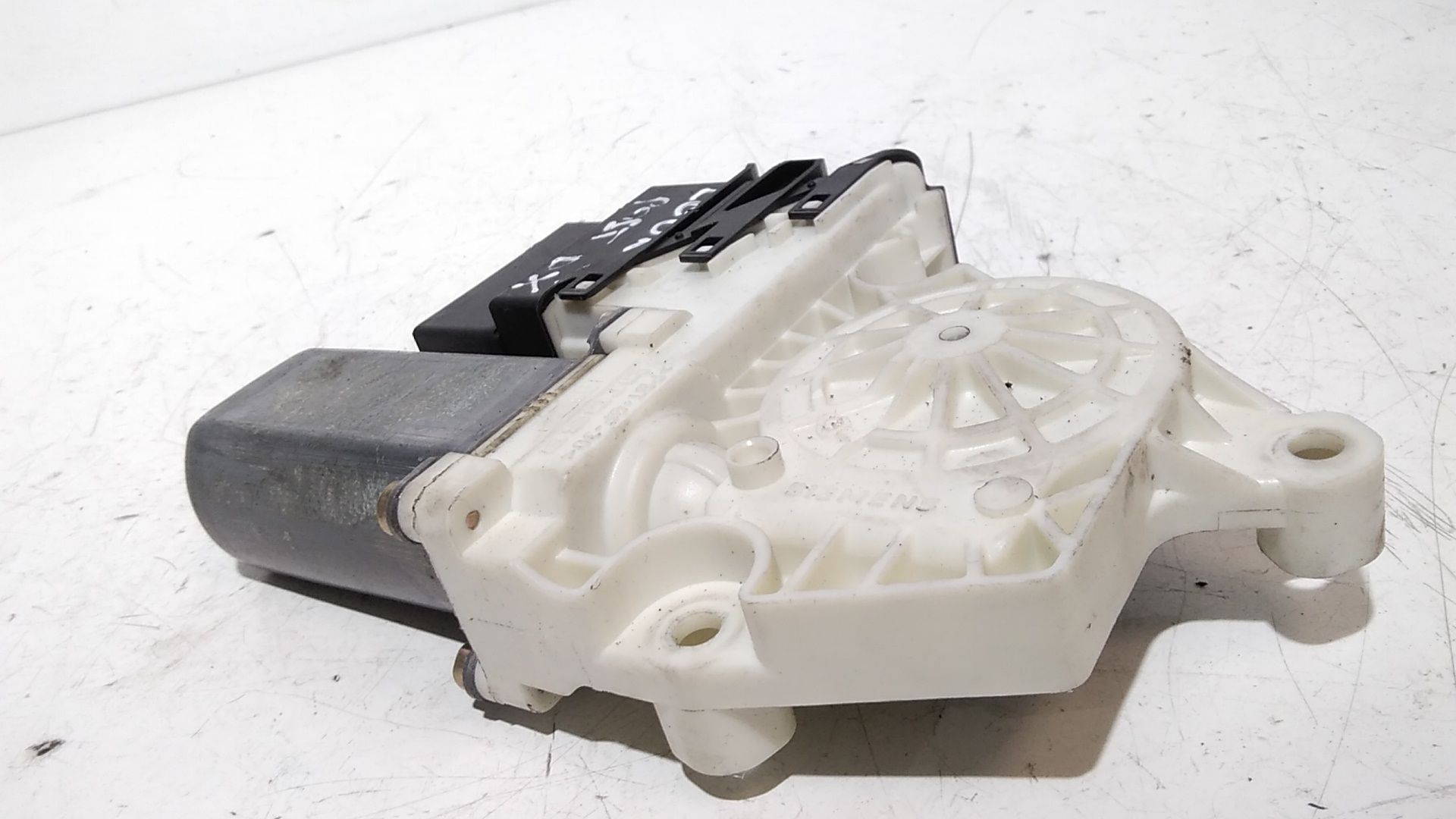 Motorino Alzavetro posteriore destra SEAT Leon 1 Serie