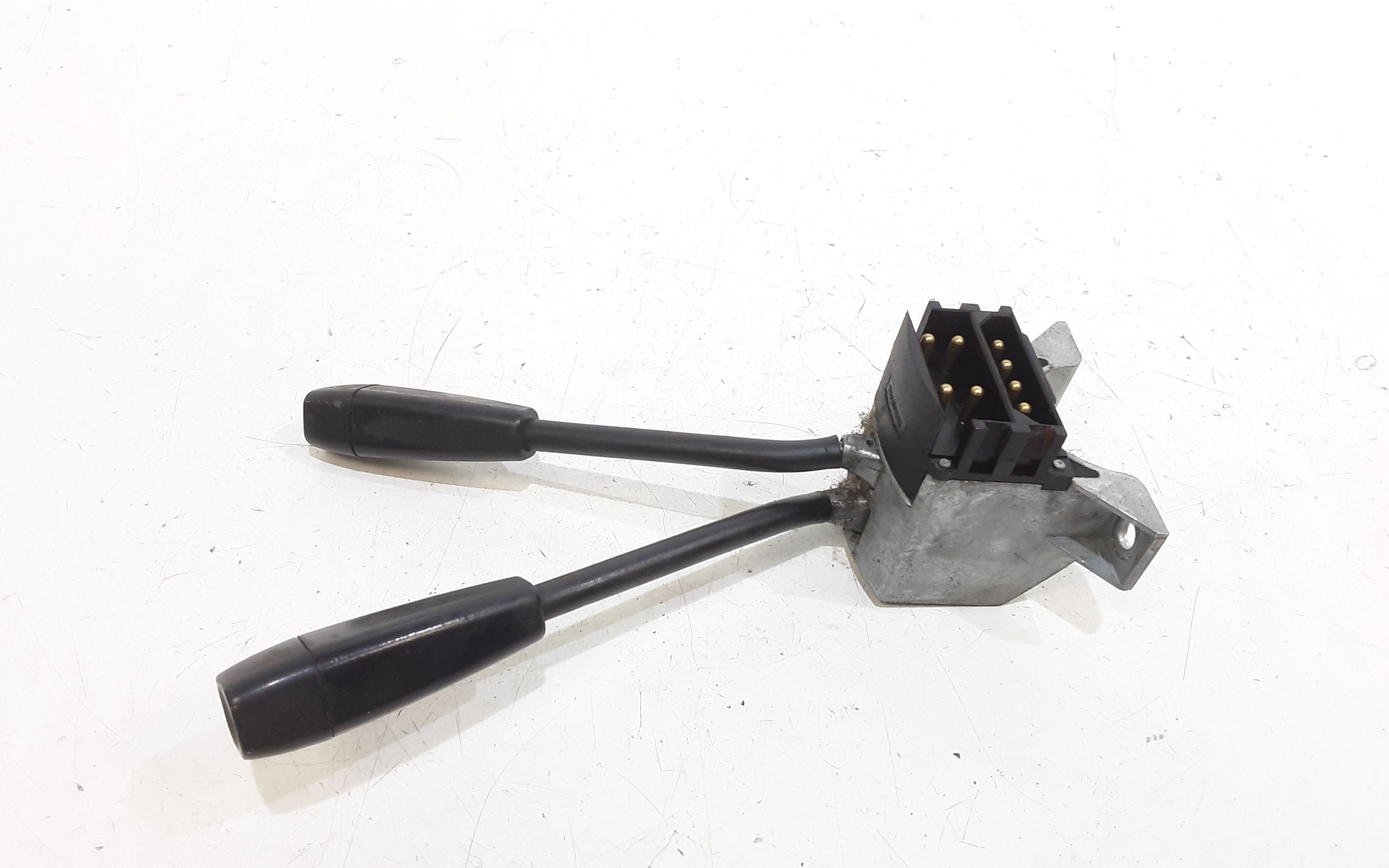 Devioluci destro FORD Fiesta Serie