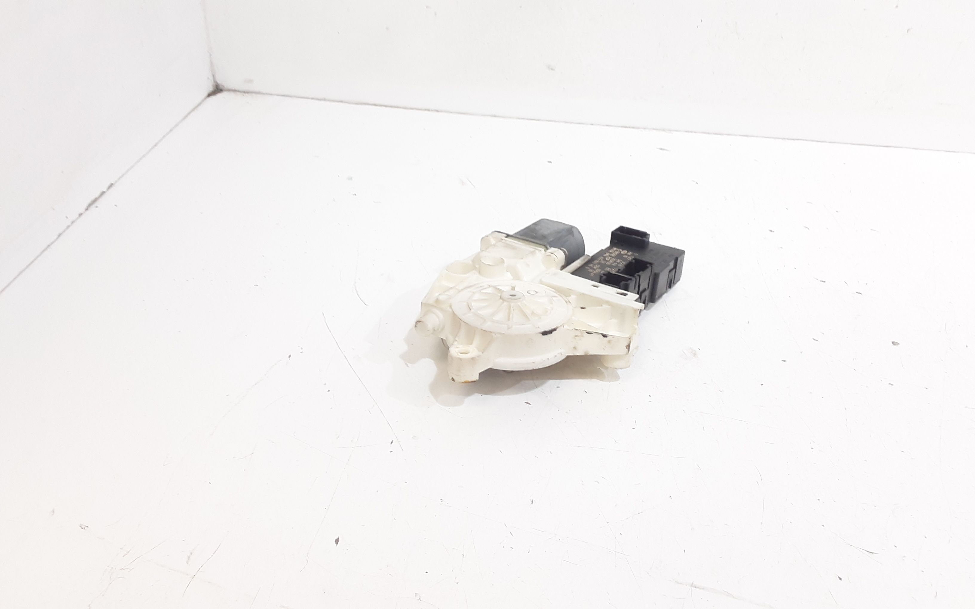 Motorino Alzavetro anteriore Sinistro PEUGEOT 407 Berlina