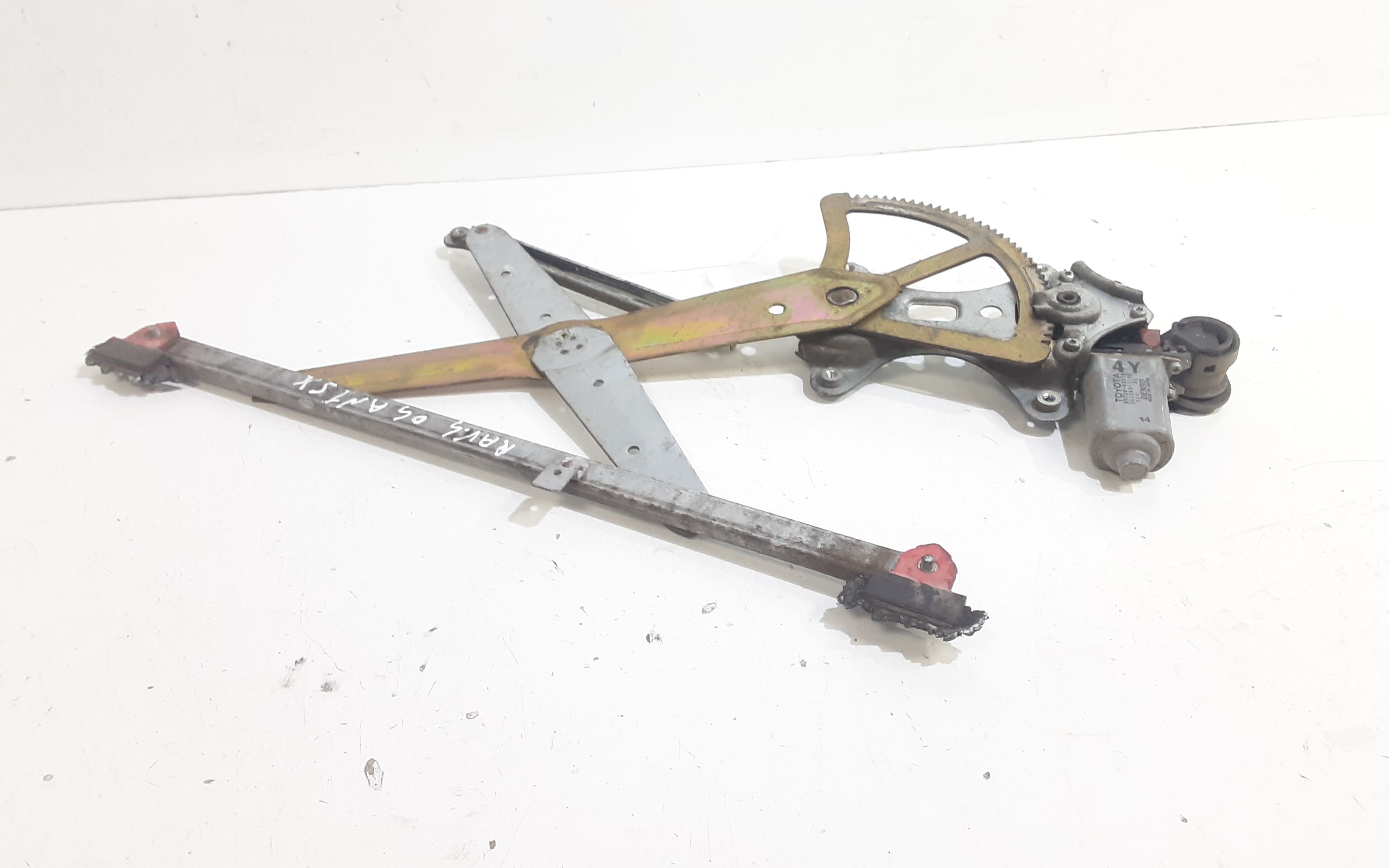 Cremagliera anteriore sinistra Guida TOYOTA Rav4 3 Serie