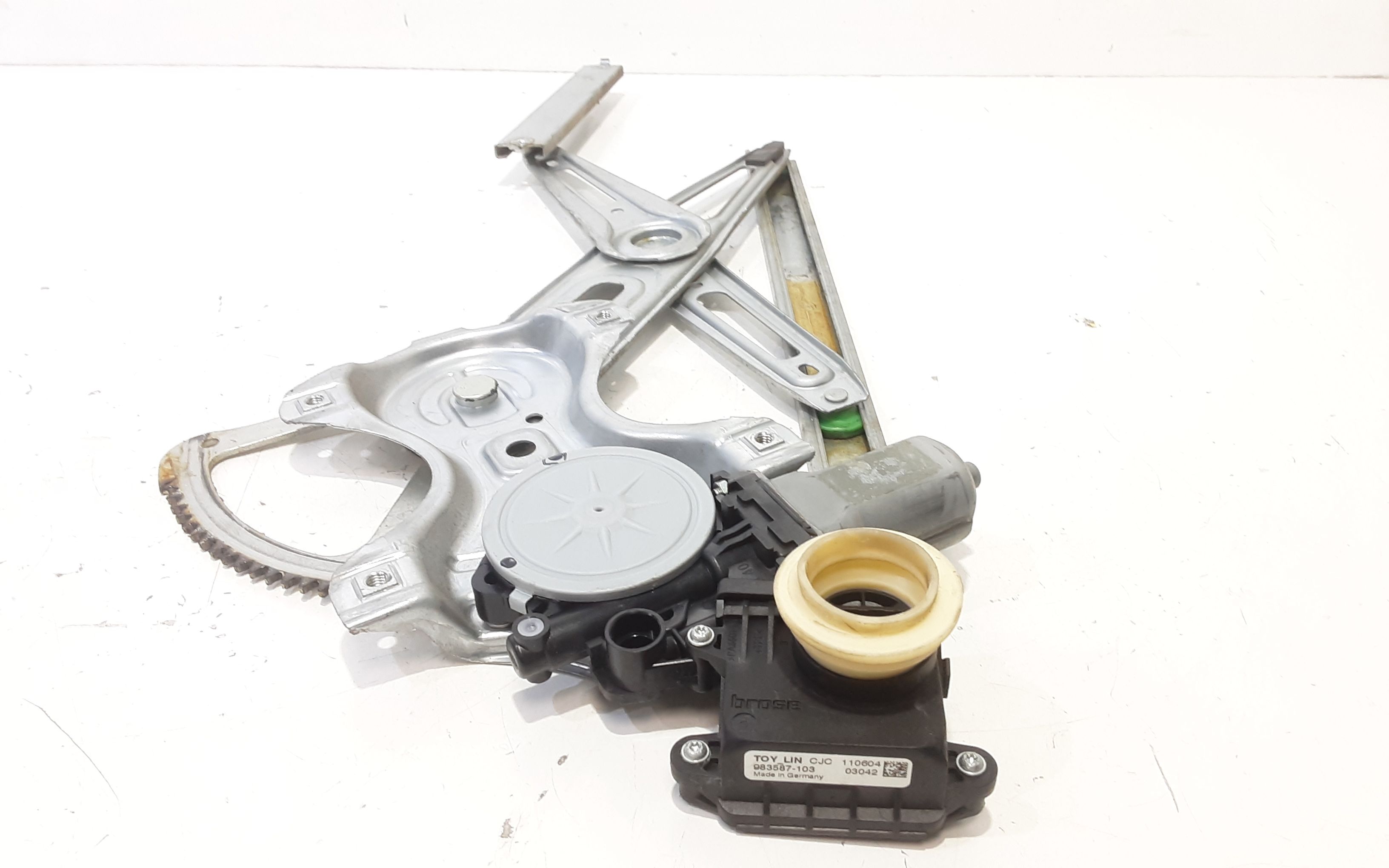 Cremagliera anteriore sinistra Guida TOYOTA Yaris Serie (08>11)