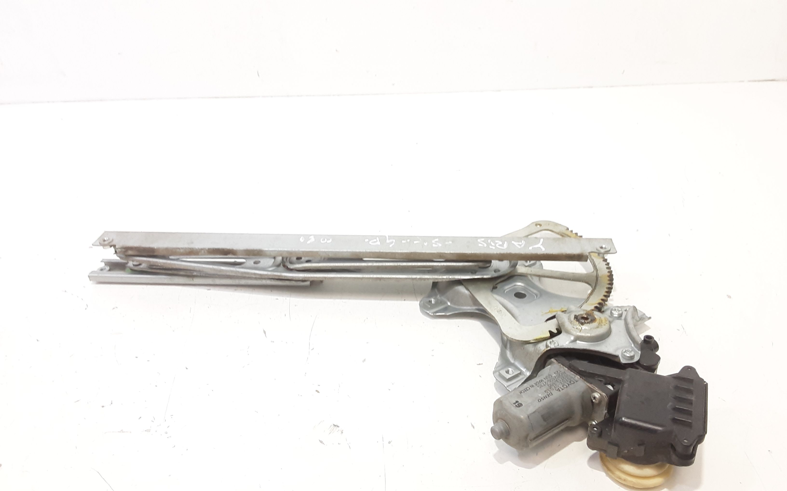 Cremagliera anteriore sinistra Guida TOYOTA Yaris Serie (08>11)