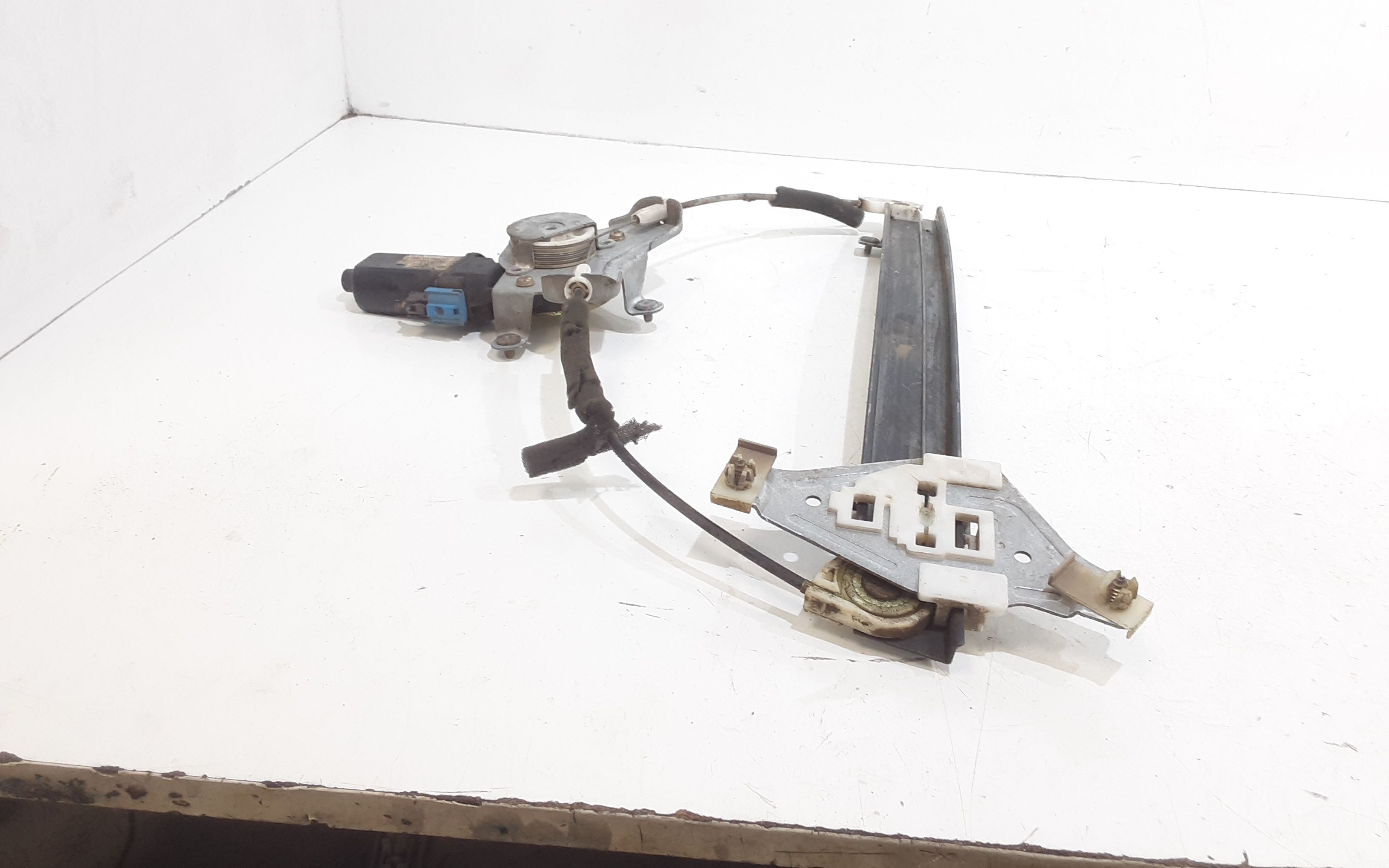 Cremagliera anteriore sinistra Guida DAEWOO Nubira Serie (97>03)