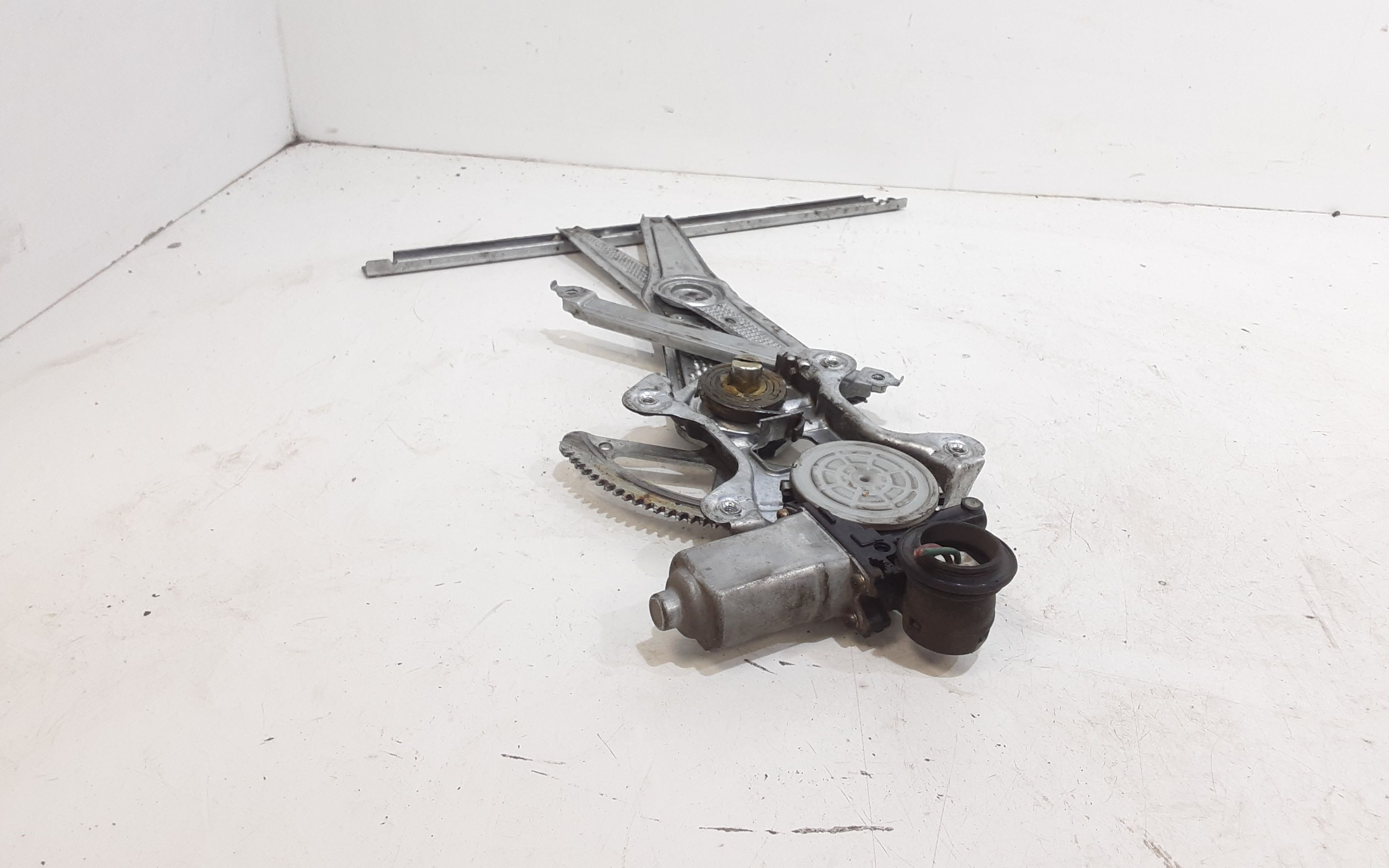 Cremagliera anteriore destra passeggero TOYOTA Yaris Serie (99>03)