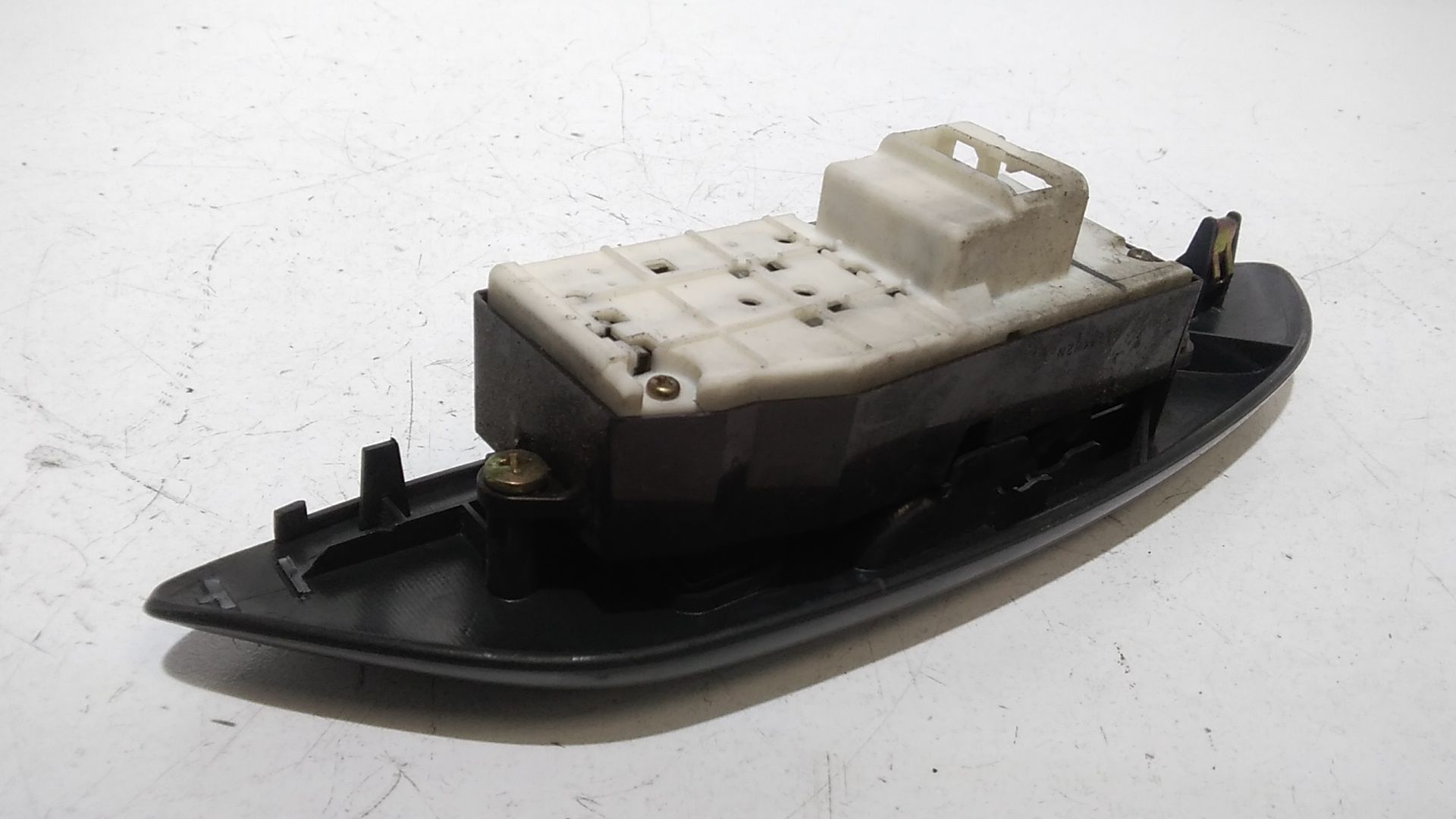 Pulsantiera anteriore sinistra Guida TOYOTA Yaris Serie (03>05)