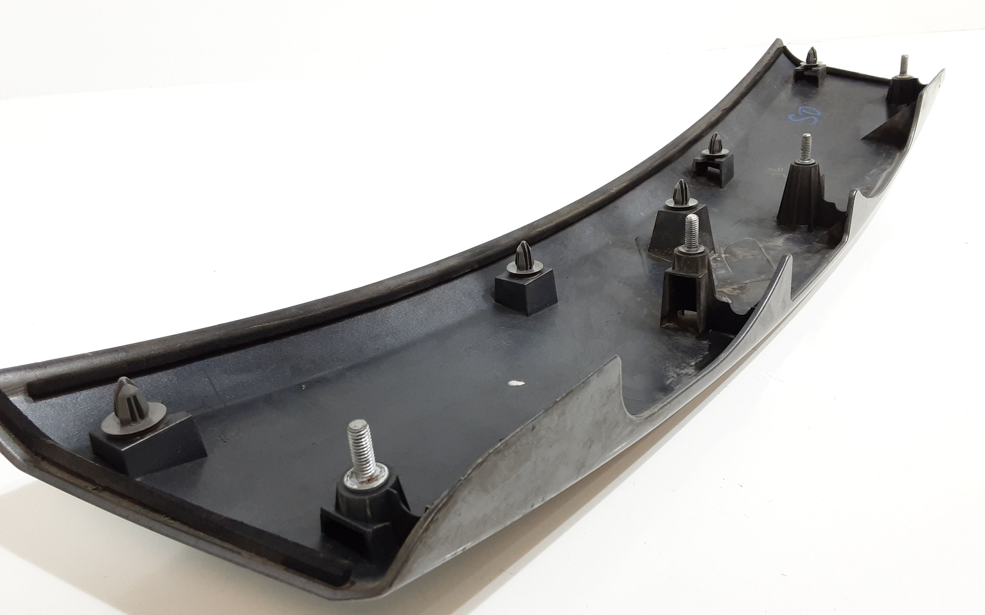 Cornice plastiche cofano posteriore SUZUKI Splash 1 Serie