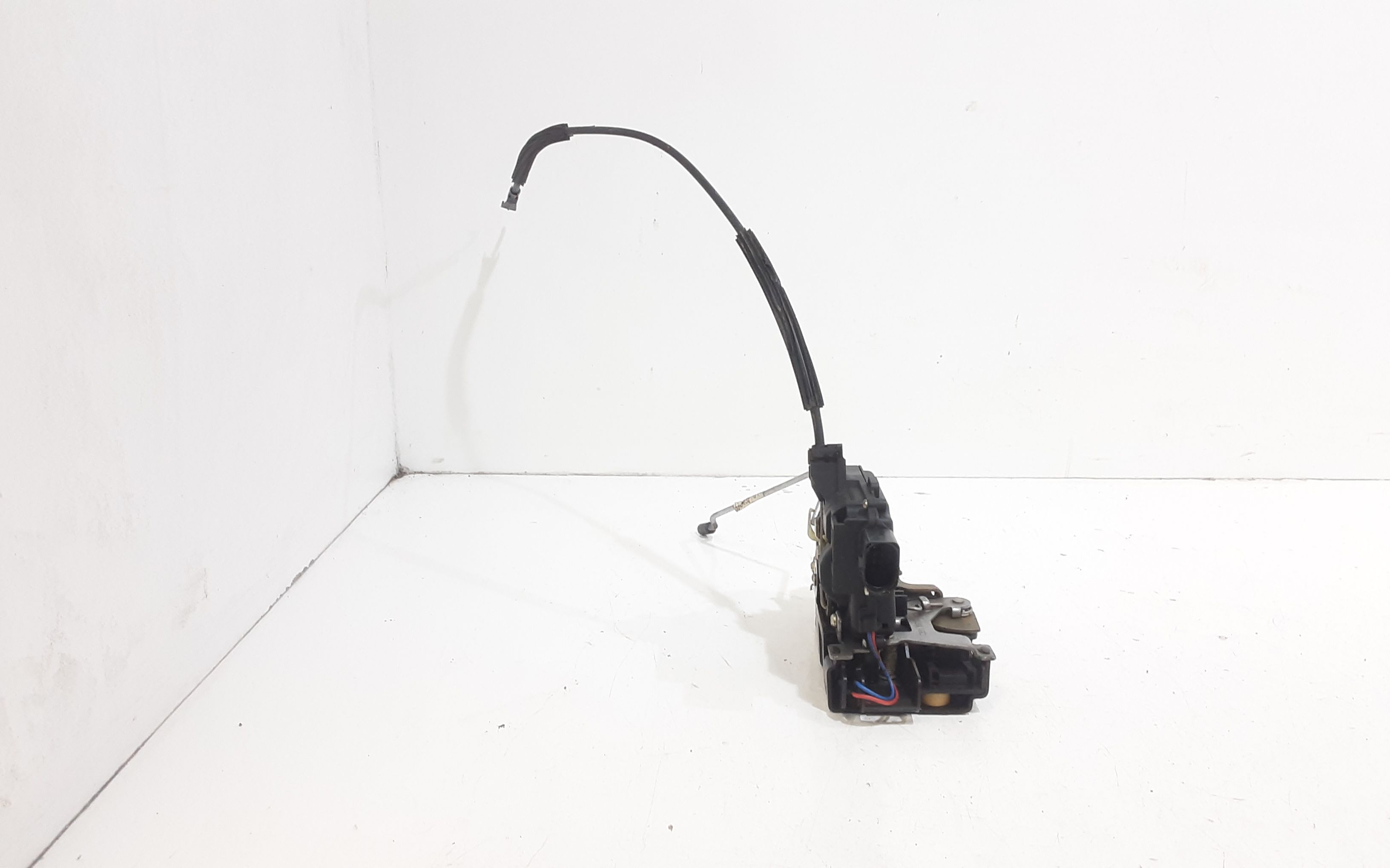 Serratura Anteriore Sinistra VOLKSWAGEN Passat Berlina 3 Serie