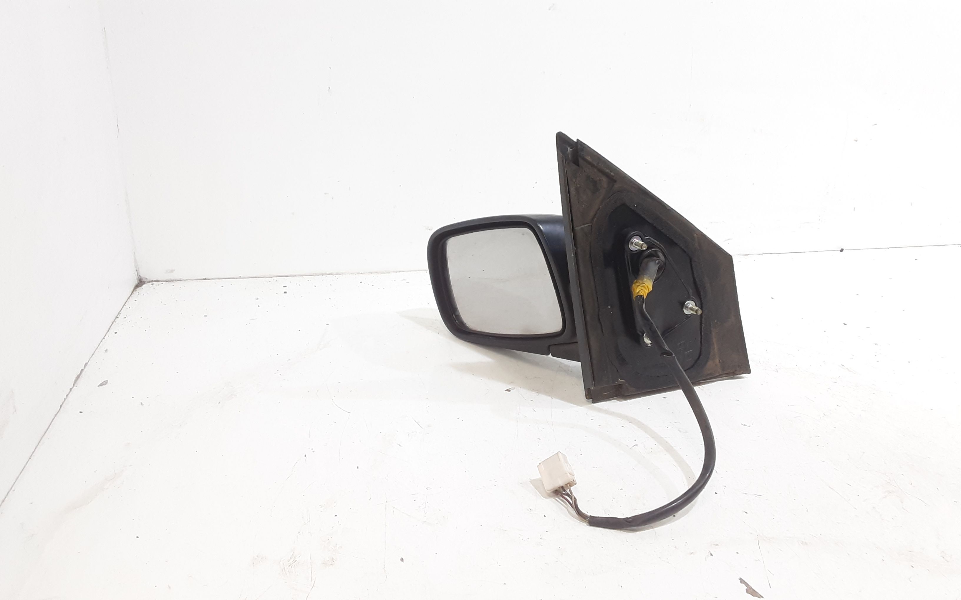 Specchietto Retrovisore Sinistro TOYOTA Yaris Serie (99>03)