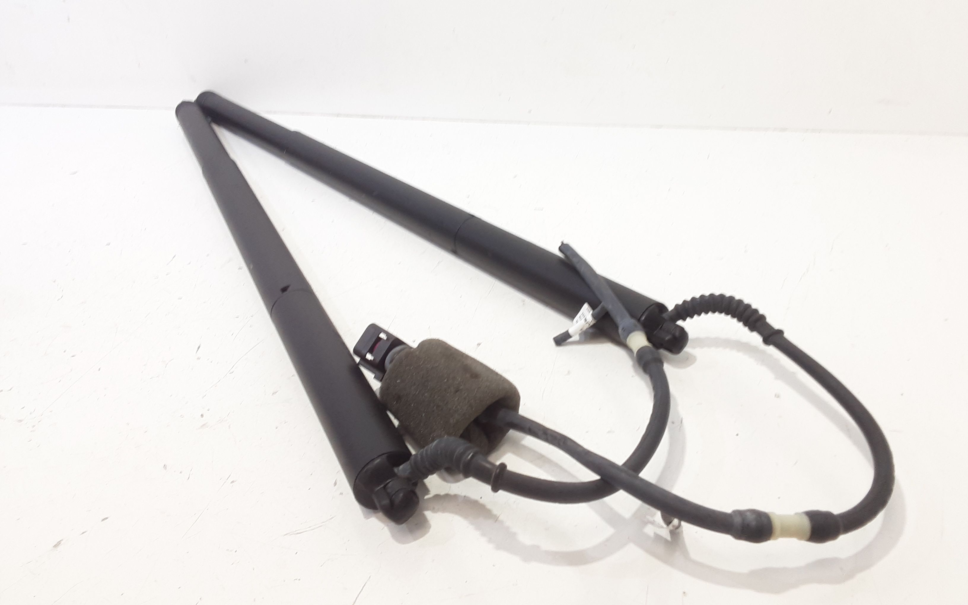 Pistoncini cofano Post. VOLKSWAGEN Multivan Serie (15>)