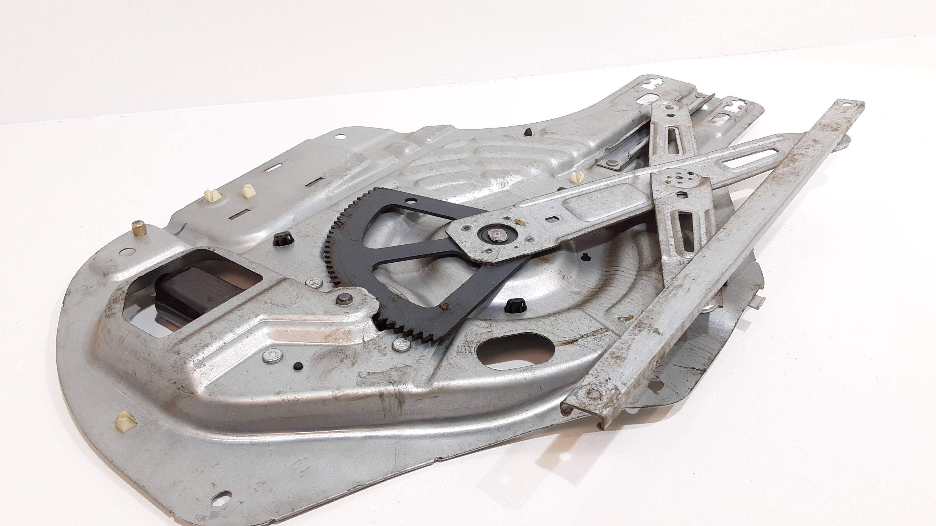 Cremagliera anteriore sinistra Guida HYUNDAI Tucson  Serie (04>09)