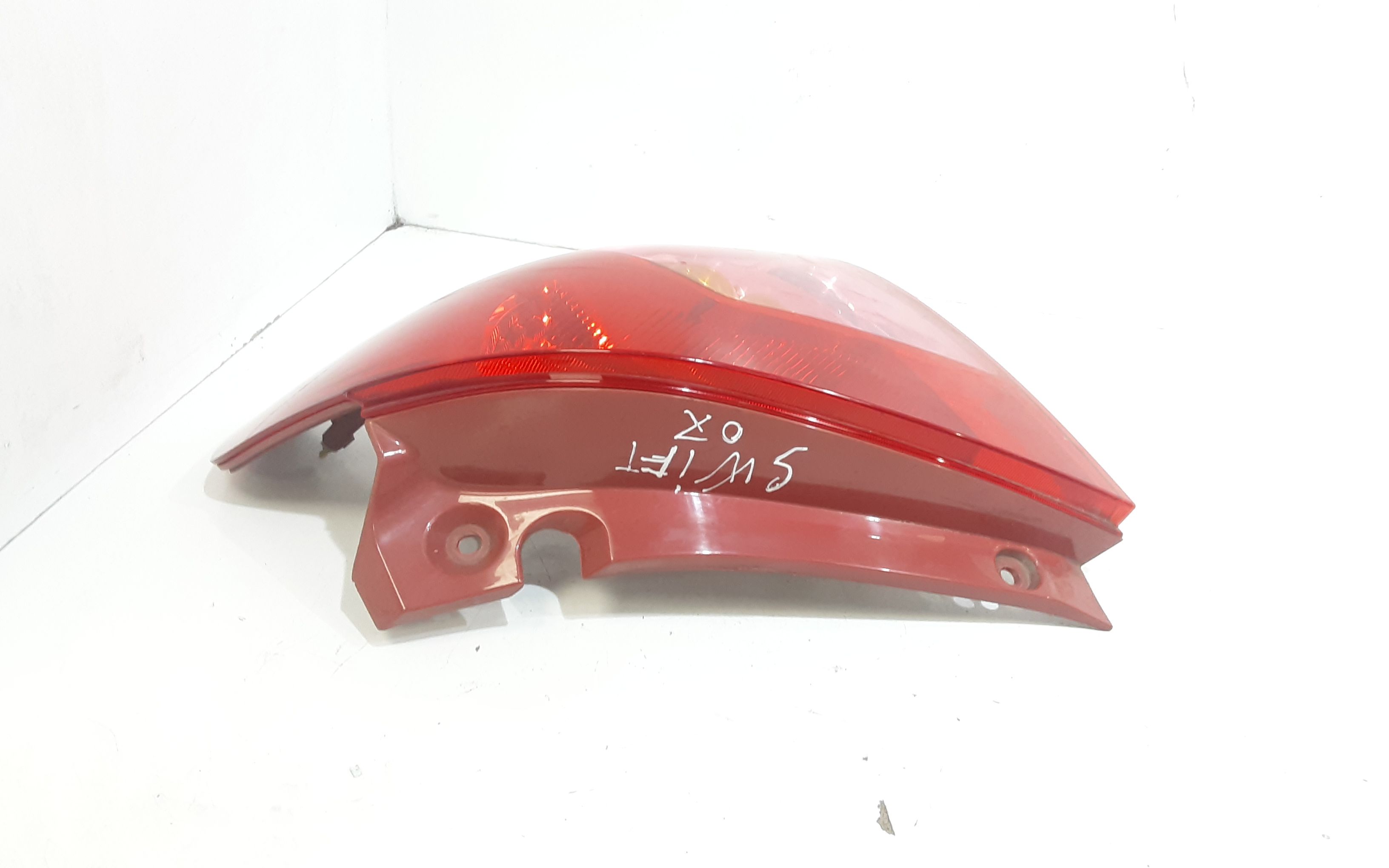 Stop fanale posteriore Destro Passeggero SUZUKI Swift 4 Serie (04>10)