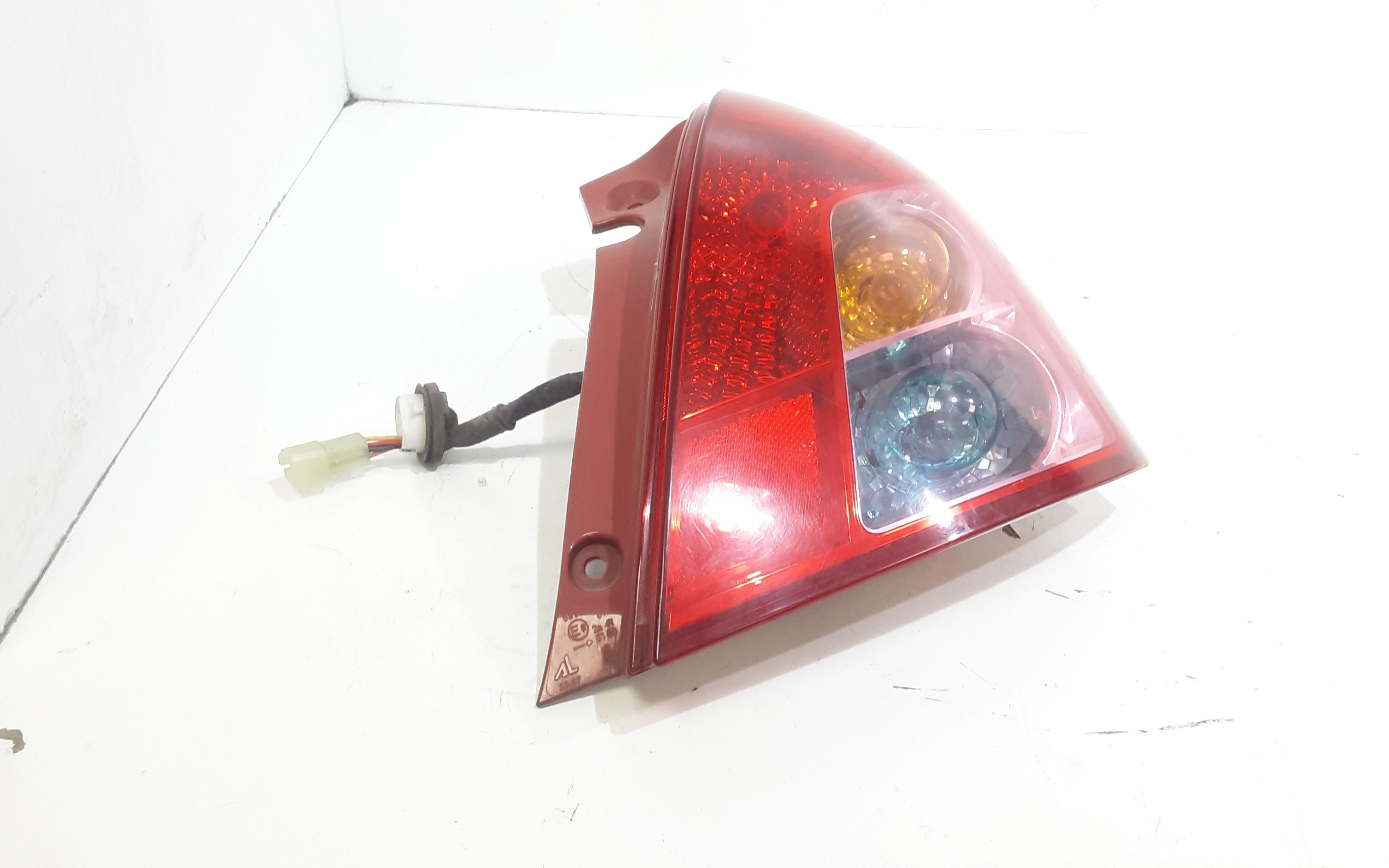 Stop fanale posteriore Destro Passeggero SUZUKI Swift 4 Serie (04>10)