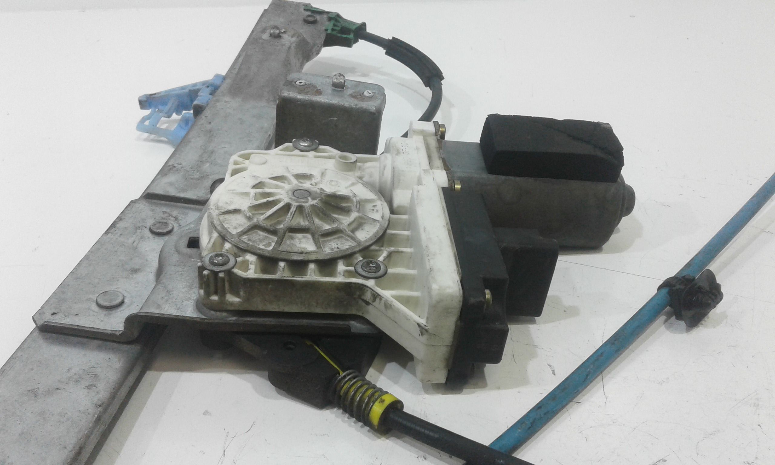 Cremagliera anteriore sinistra Guida CITROEN C2 1 Serie