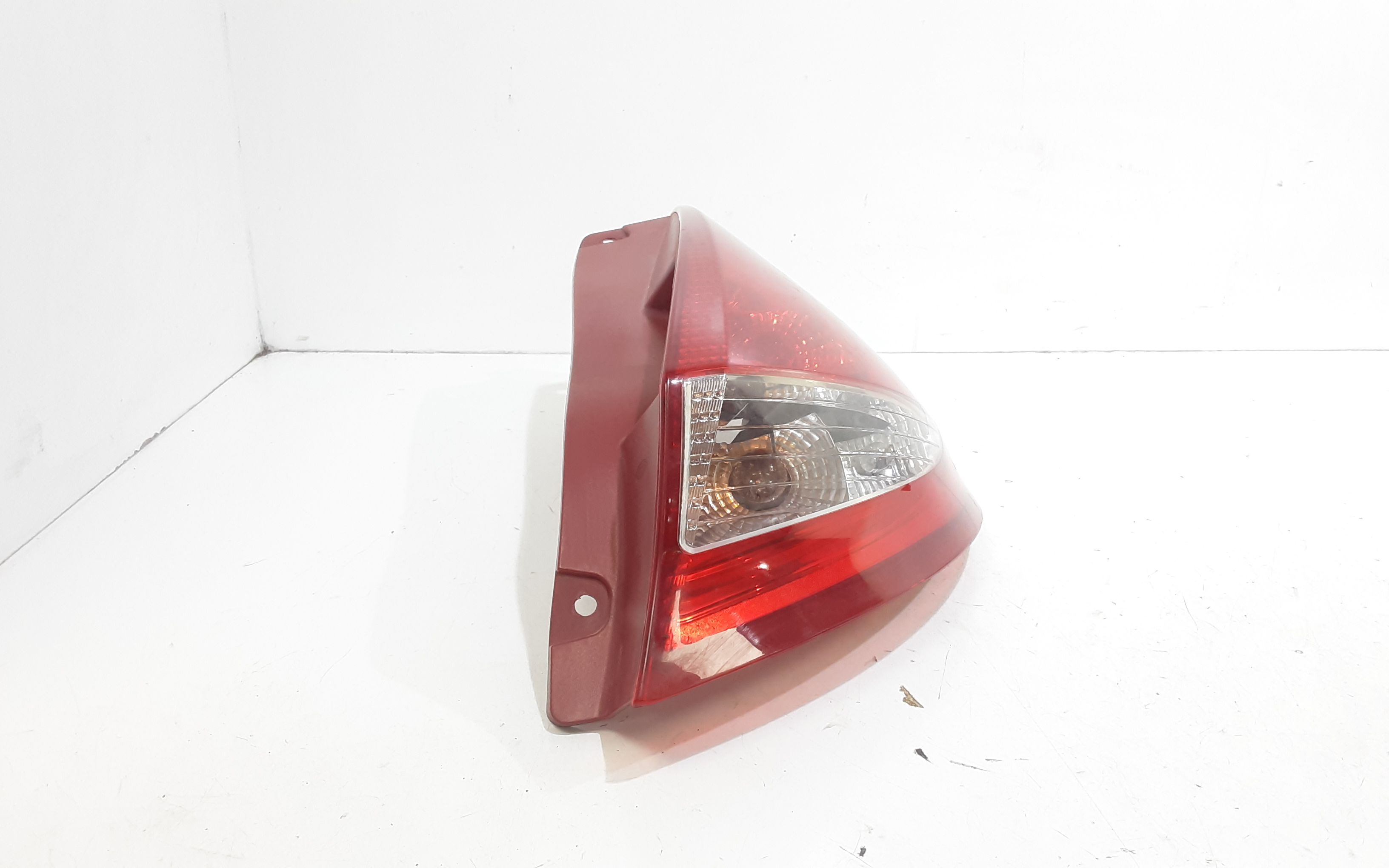 Stop fanale posteriore Destro Passeggero FORD Fiesta 6 Serie