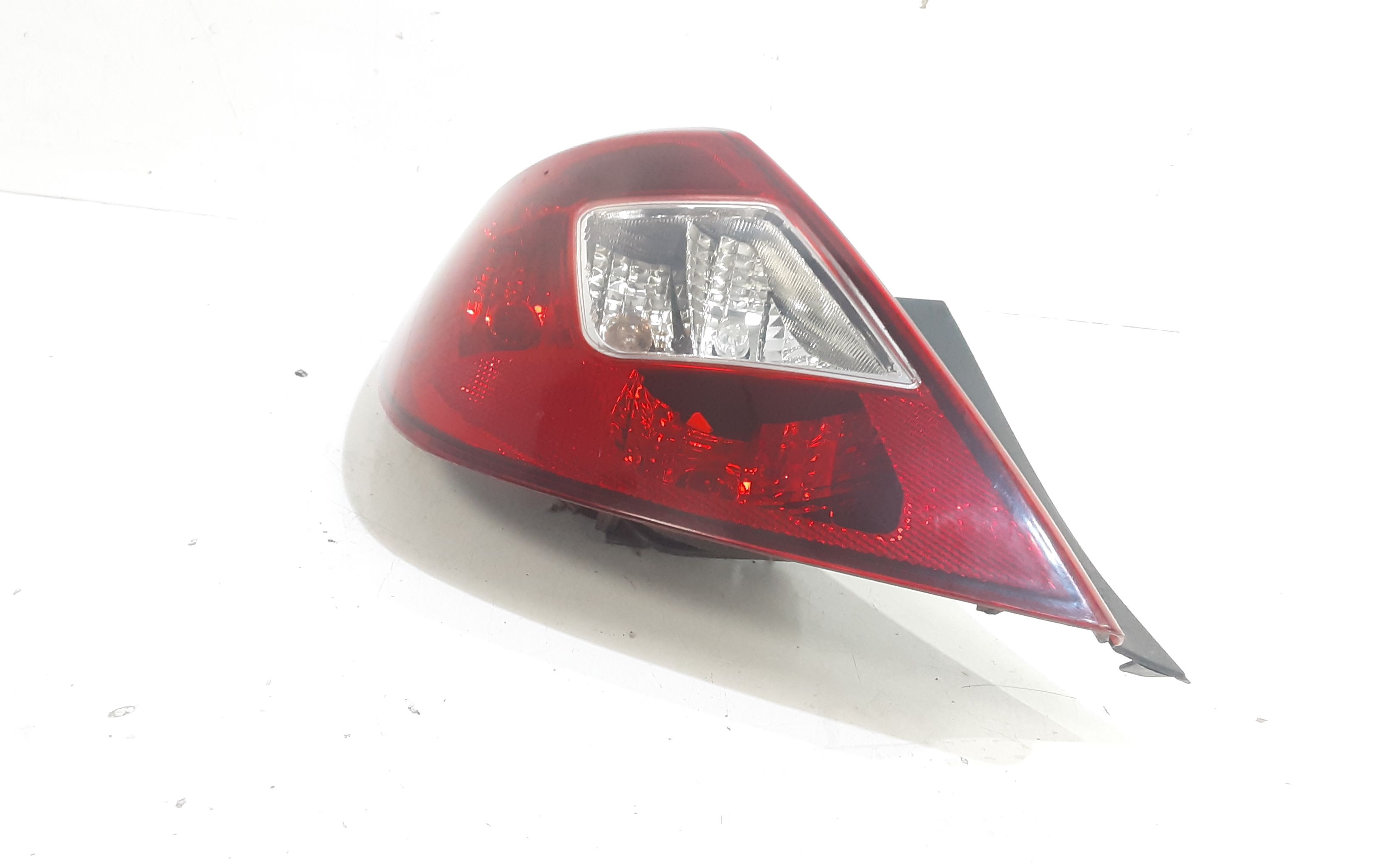 Stop fanale Posteriore sinistro lato Guida OPEL Corsa D 3P 1 Serie