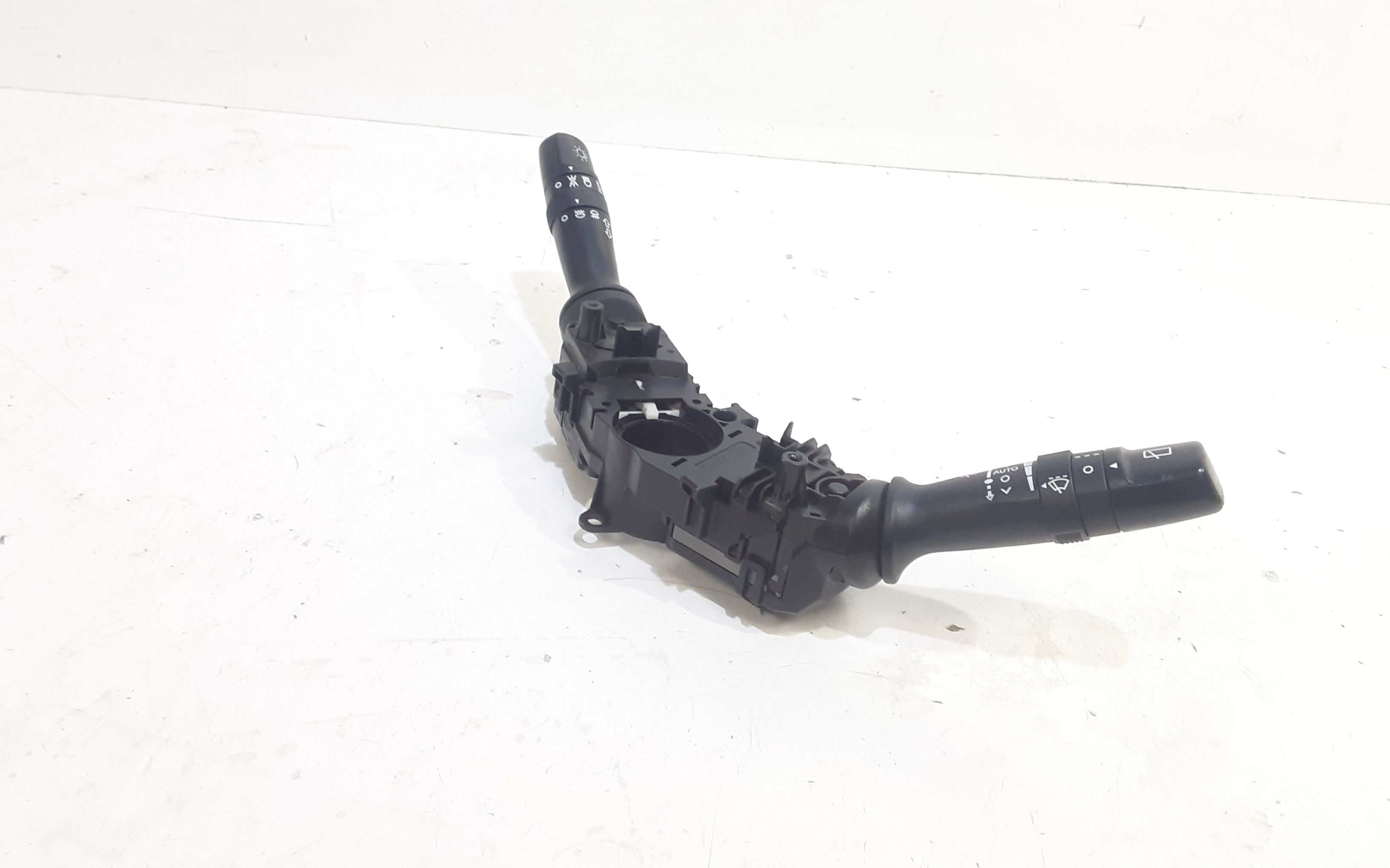 Devioluci KIA Rio 4 Serie