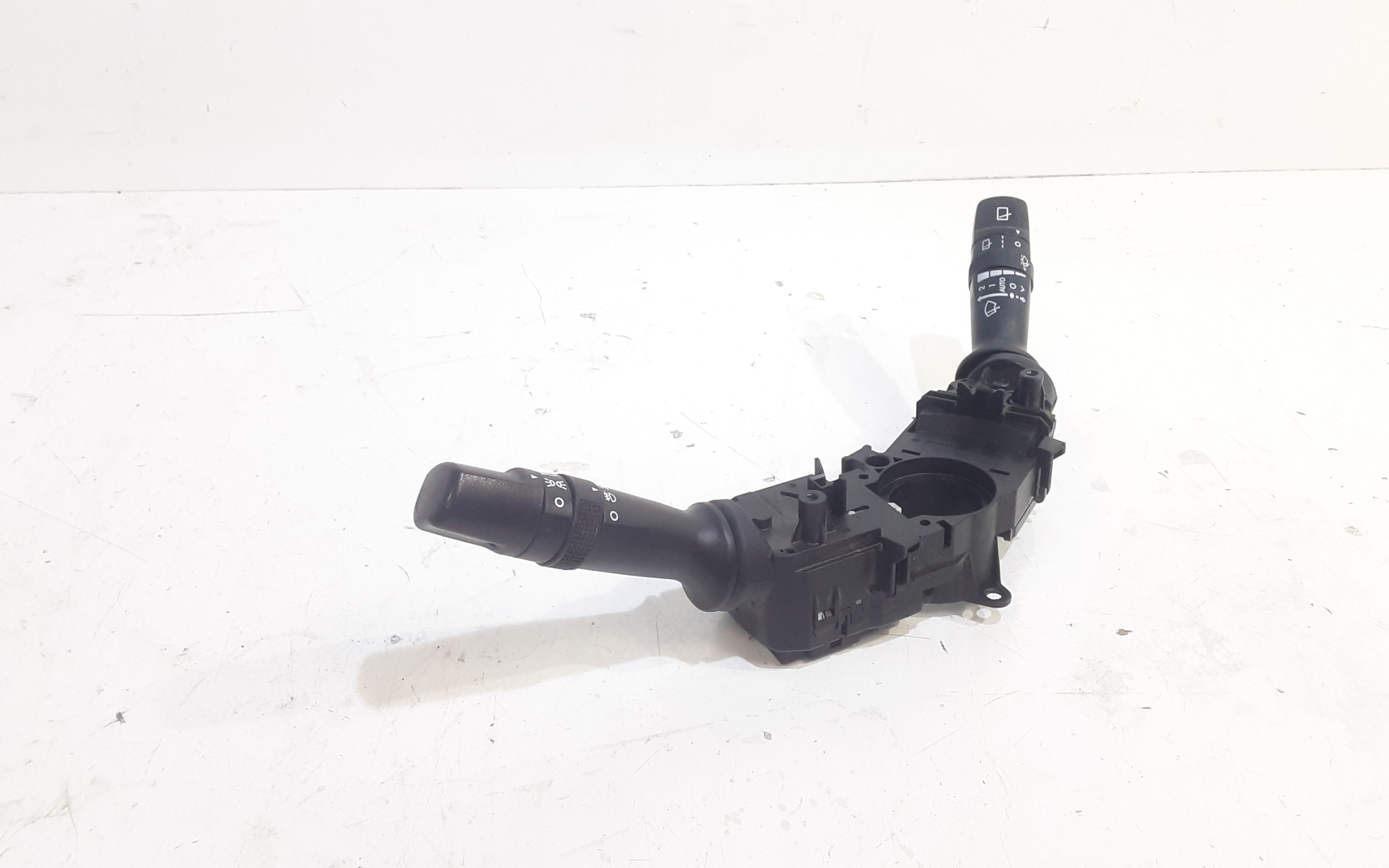 Devioluci KIA Rio 4 Serie