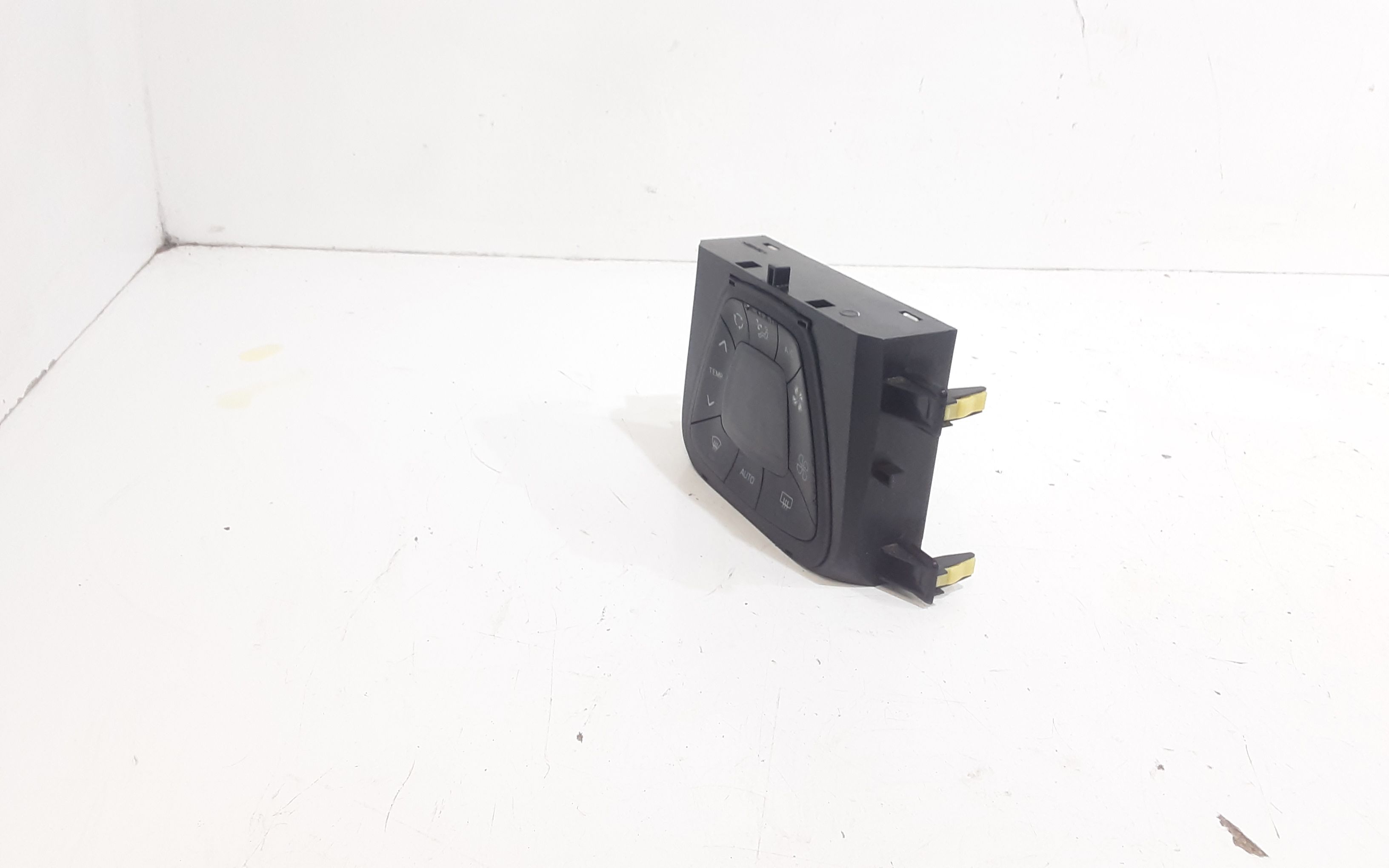 Comandi Clima TOYOTA Aygo 3 Serie