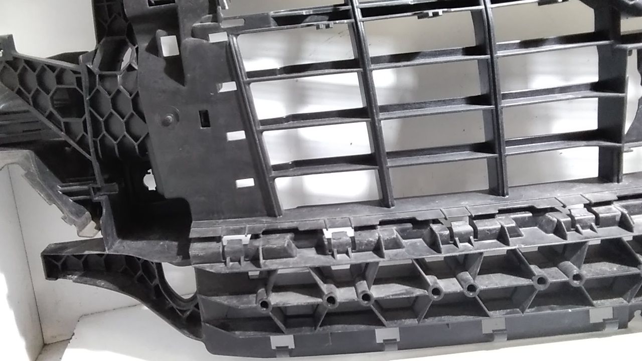 Griglia Anteriore VOLKSWAGEN Multivan Serie (15>)