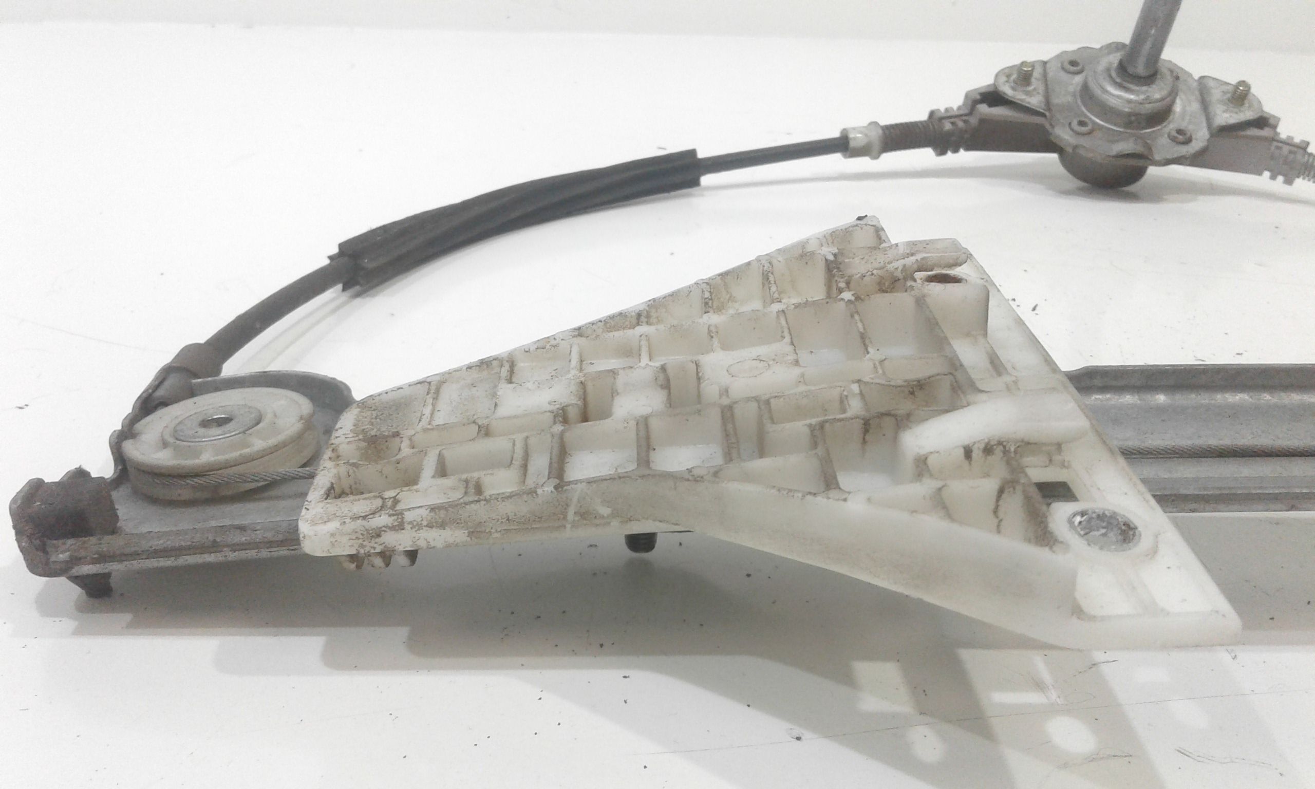 Cremagliera posteriore sinistra guida MITSUBISHI Colt Serie 5P (Z) (06>12)