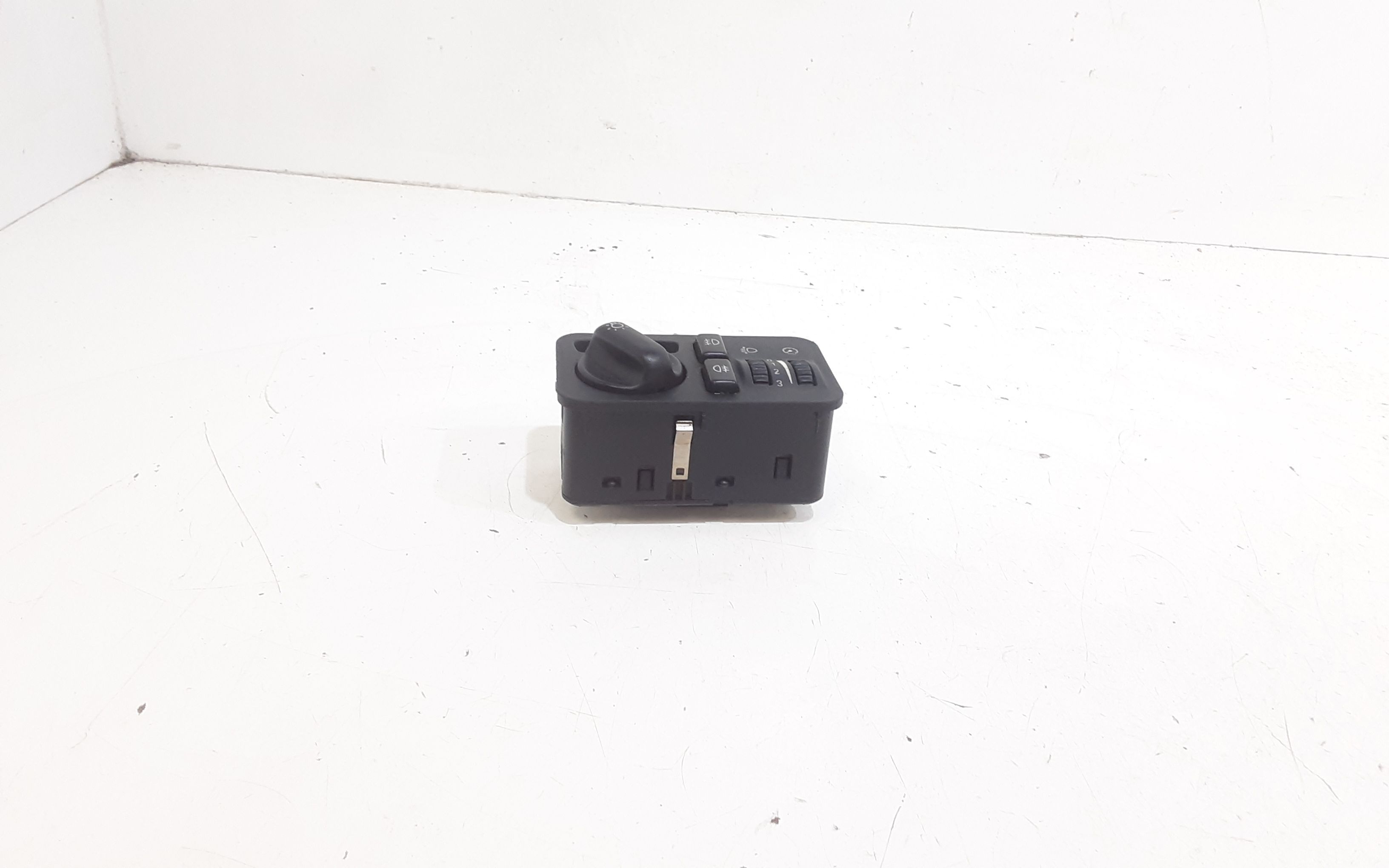 Interruttore comando luci OPEL Frontera A 2 Serie