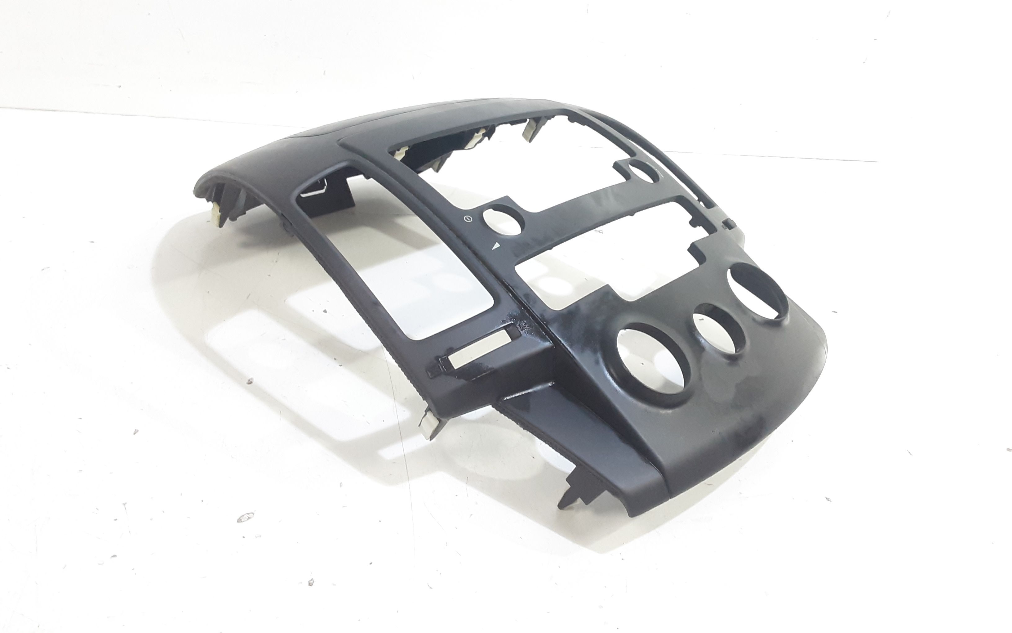 Modanatura Centrale Cruscotto HYUNDAI i30 Serie (07>11)